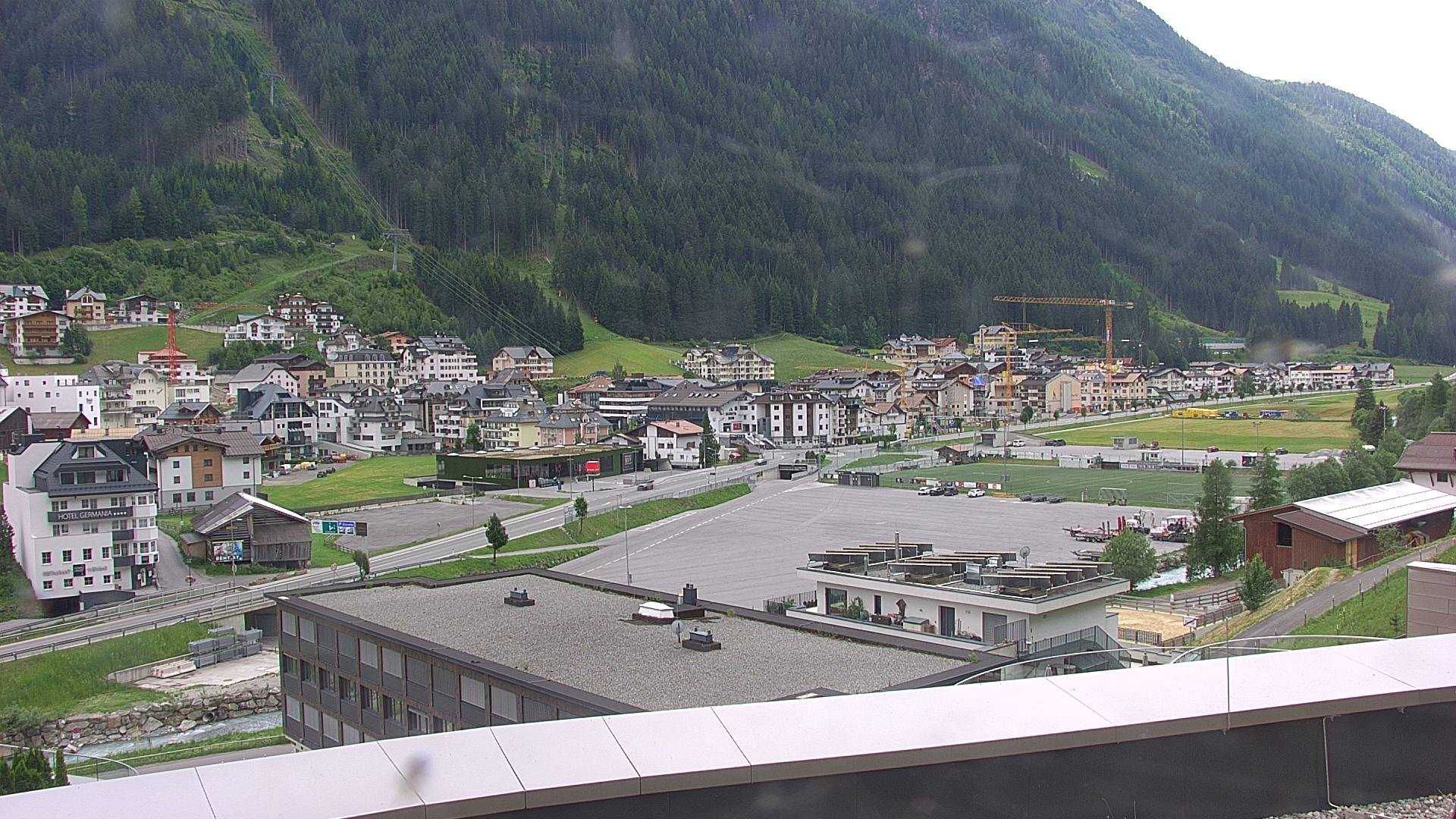 Archiv Foto Webcam Zentrum von Ischgl