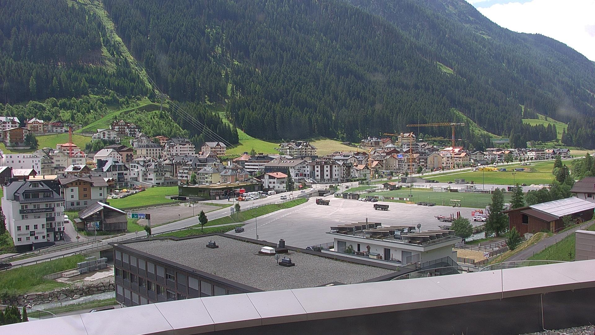 Archived image Webcam Center of Ischgl