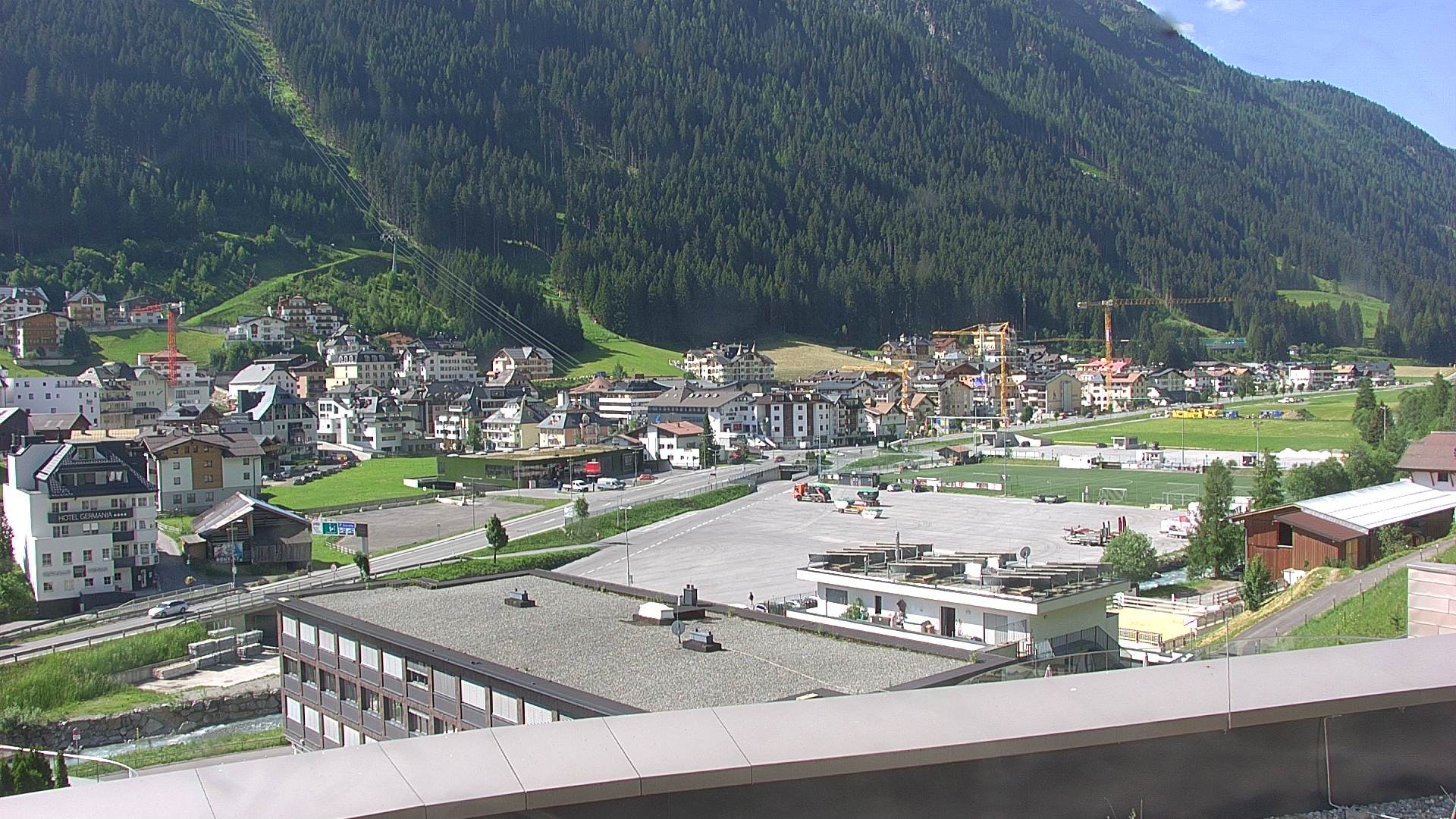 Archiv Foto Webcam Zentrum von Ischgl