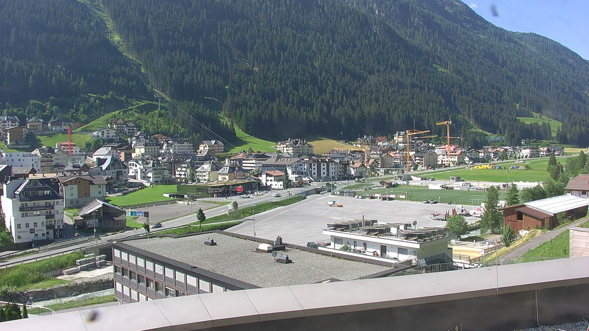 Archiv Foto Webcam Zentrum von Ischgl