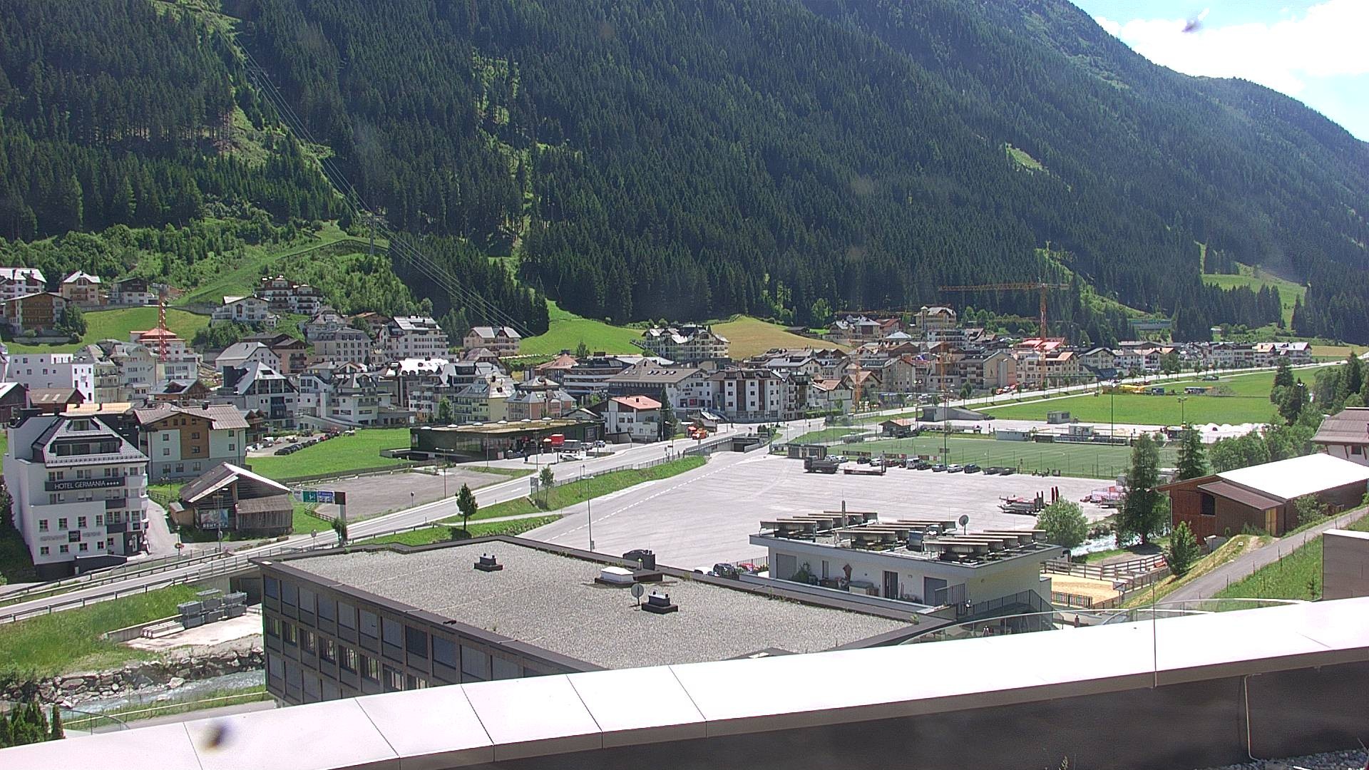 Archived image Webcam Center of Ischgl