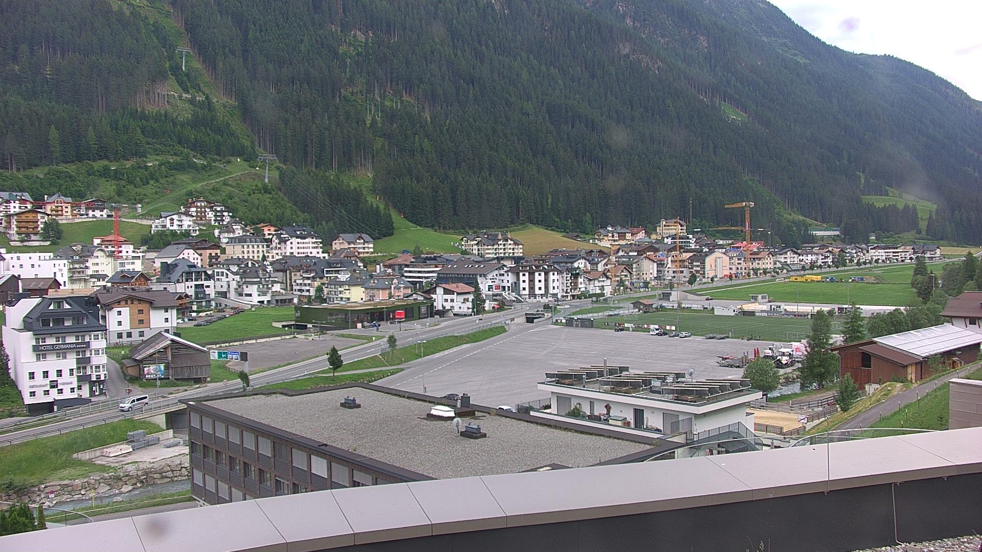 Archived image Webcam Center of Ischgl