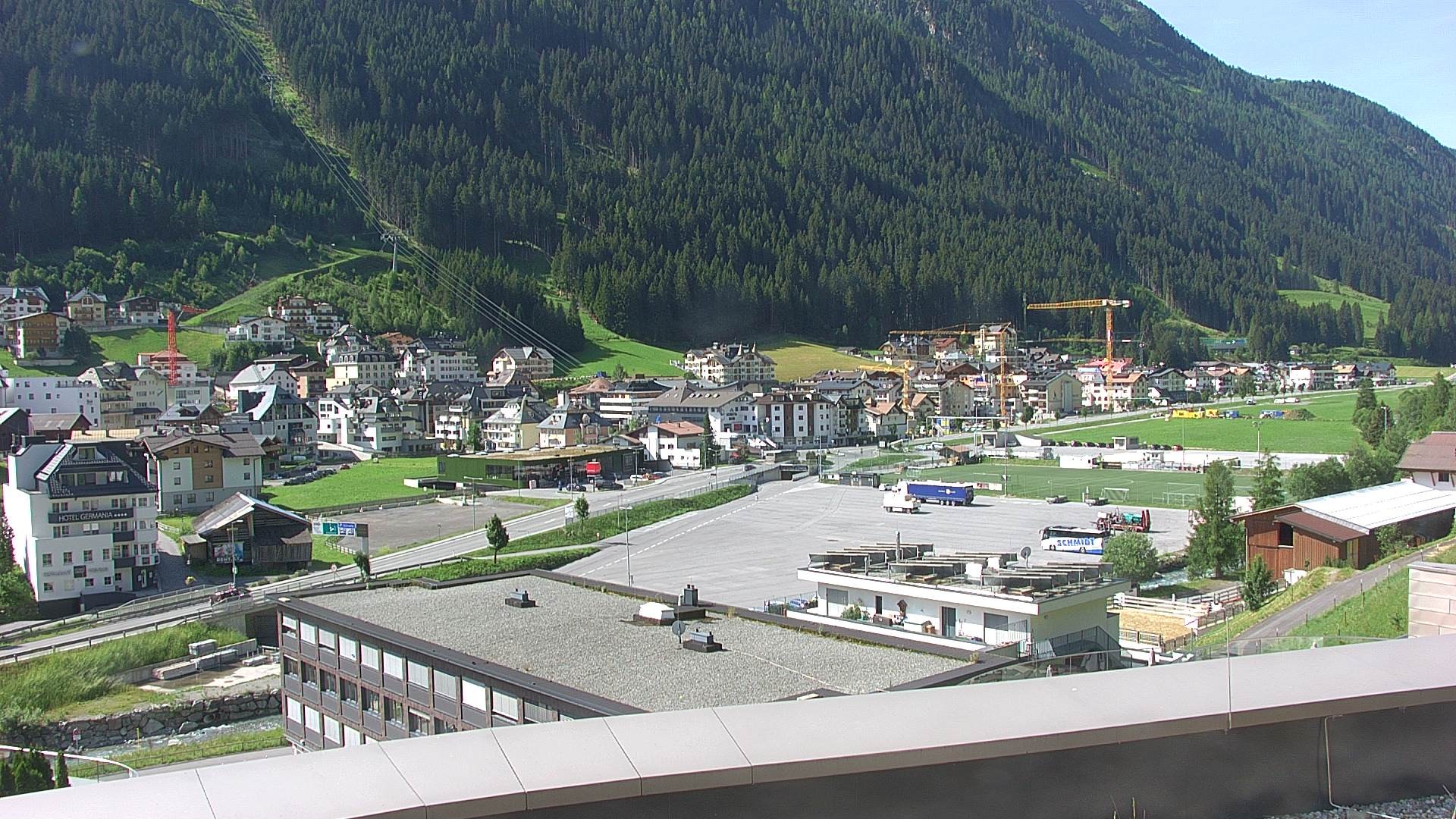 Archiv Foto Webcam Zentrum von Ischgl