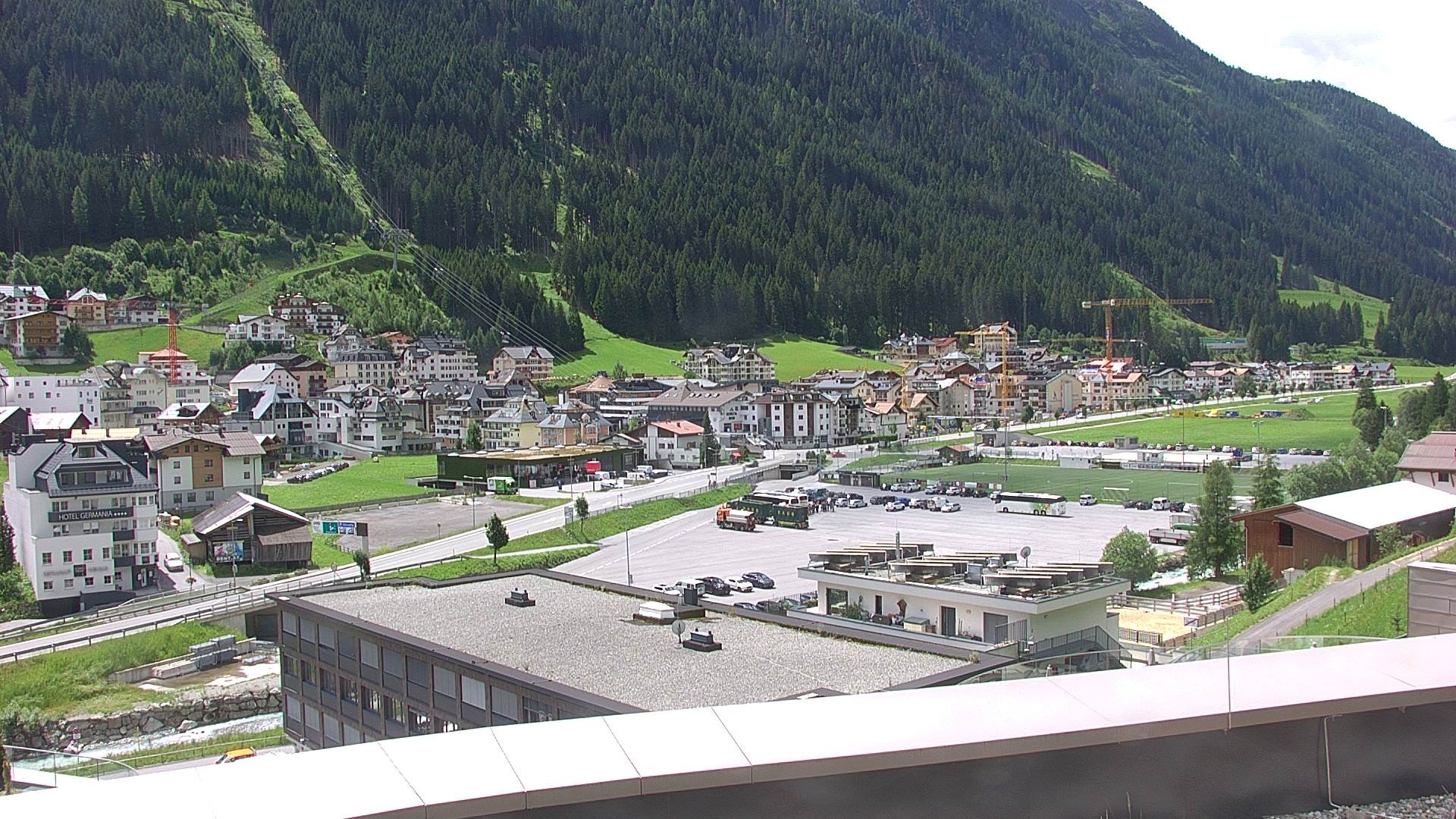 Archived image Webcam Center of Ischgl