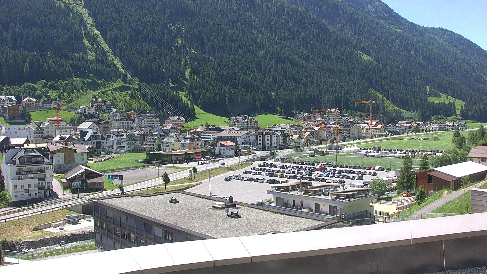 Archived image Webcam Center of Ischgl