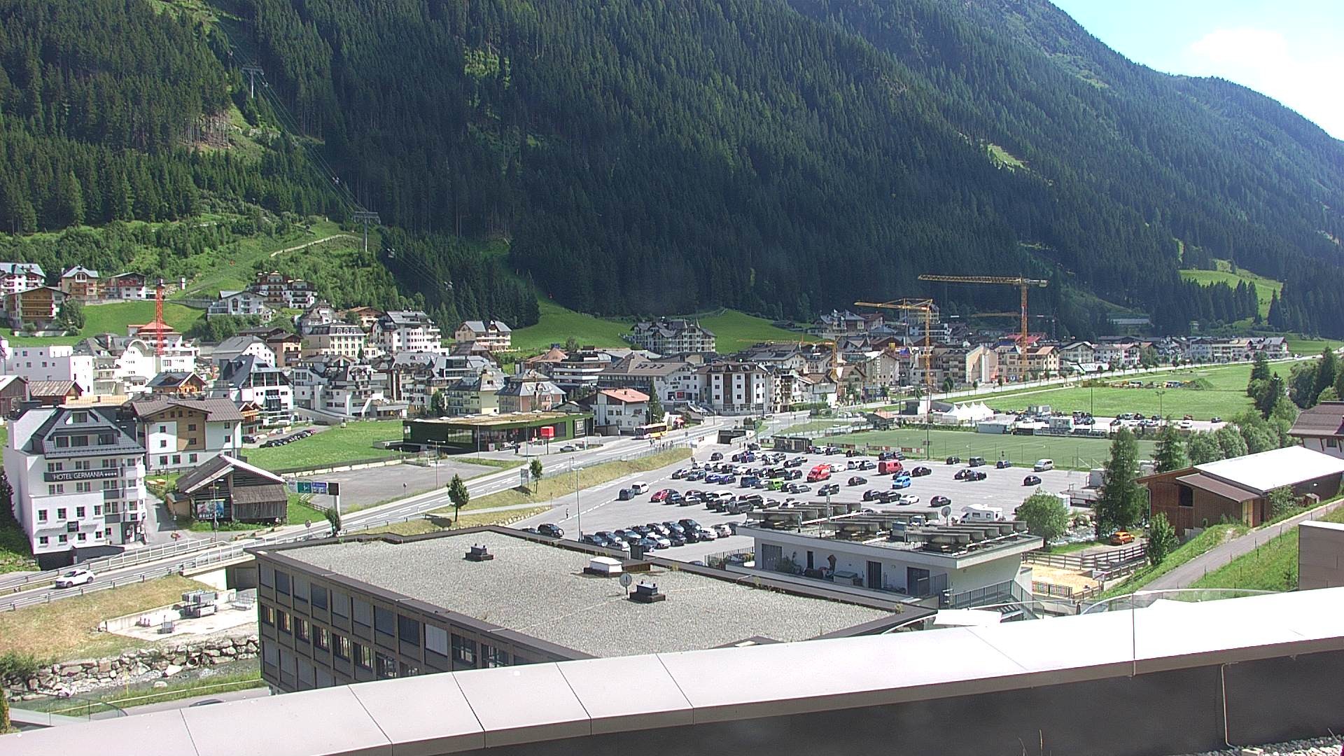 Archiv Foto Webcam Zentrum von Ischgl