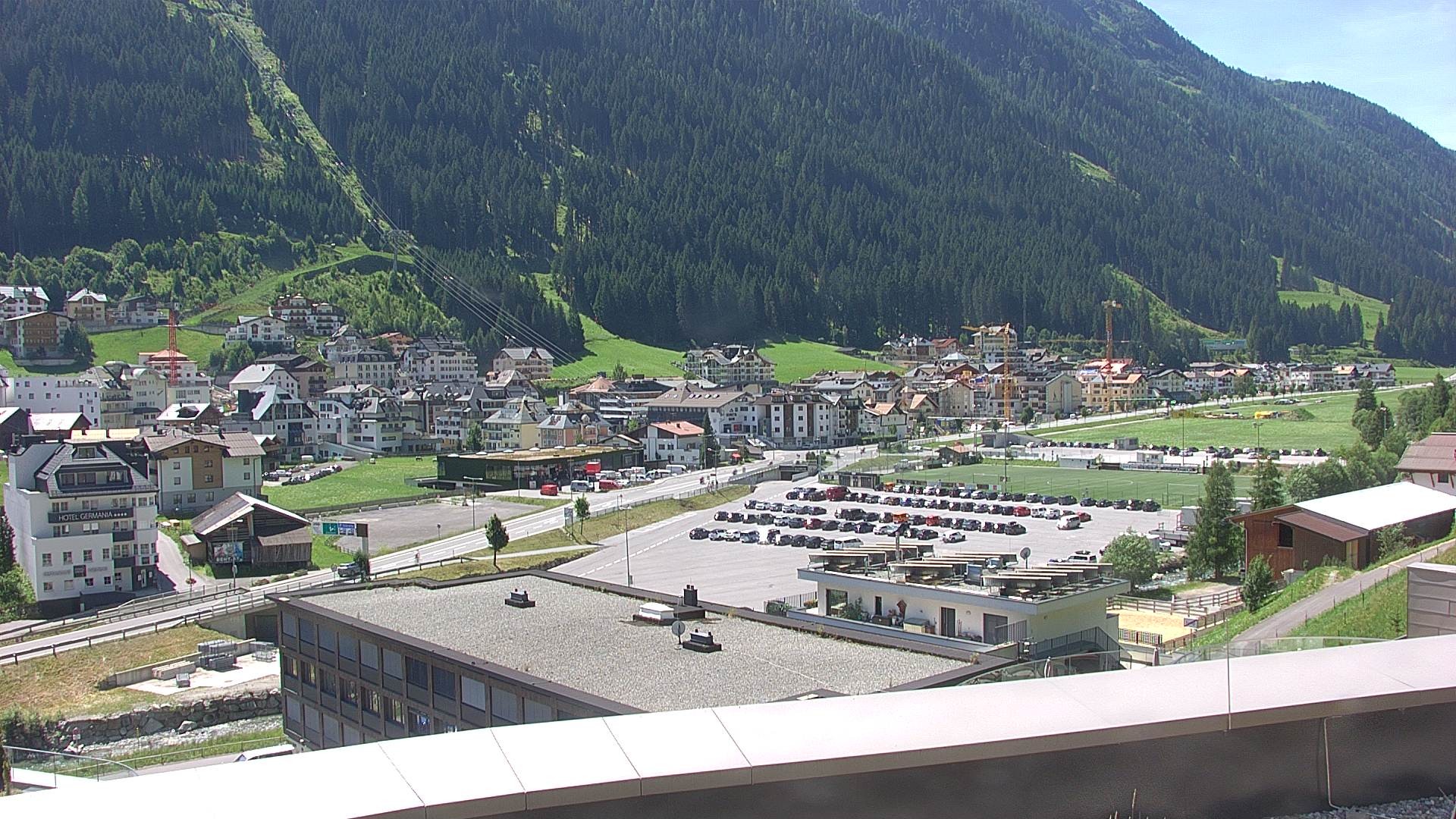 Archived image Webcam Center of Ischgl