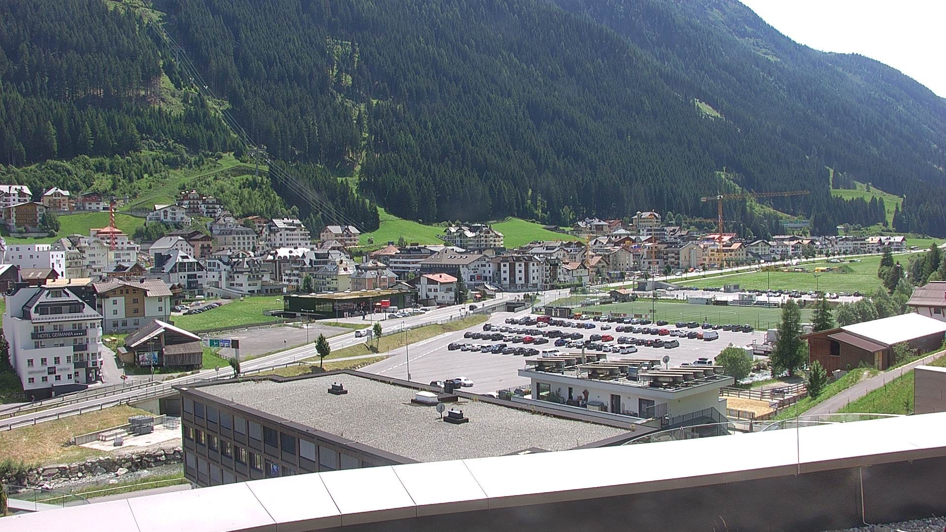 Archived image Webcam Center of Ischgl