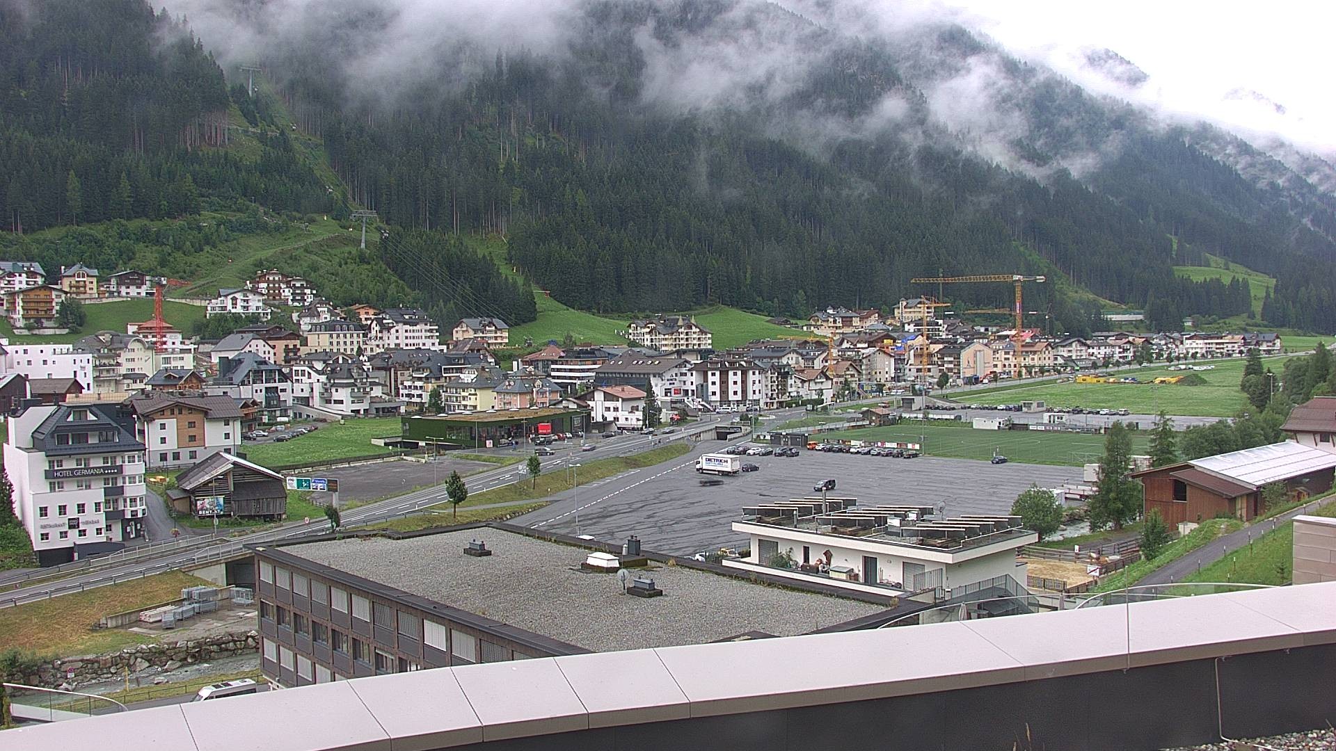 Archiv Foto Webcam Zentrum von Ischgl