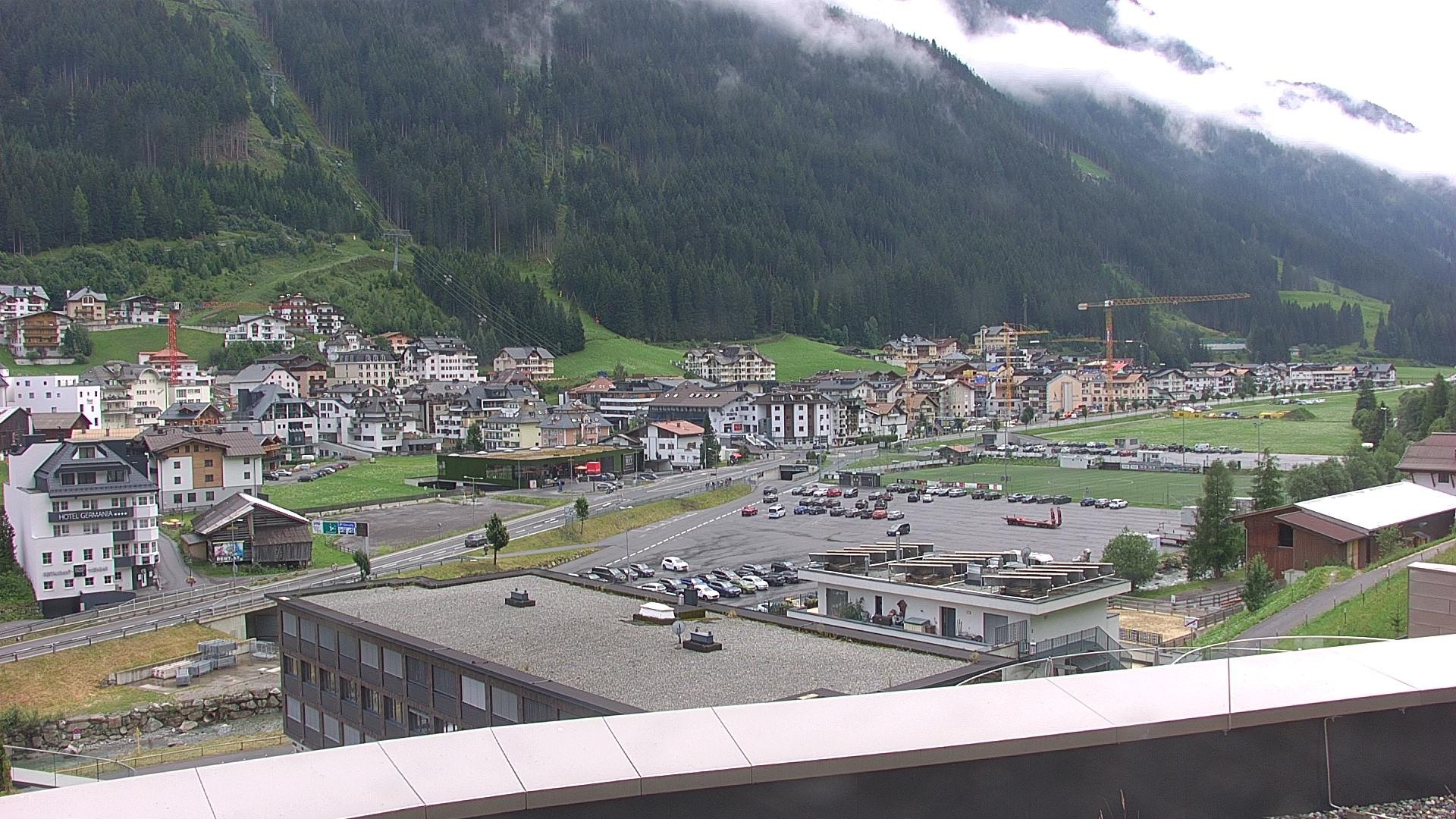Archiv Foto Webcam Zentrum von Ischgl