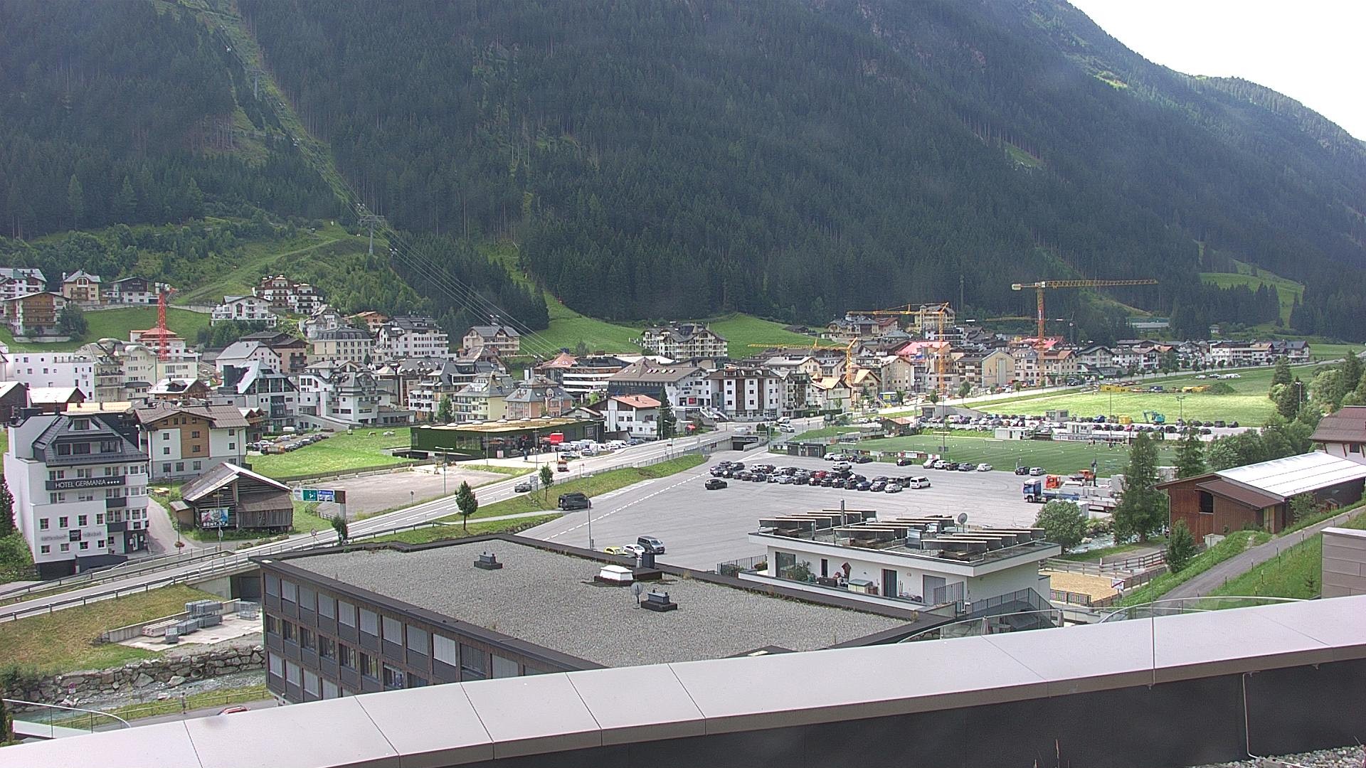Archiv Foto Webcam Zentrum von Ischgl