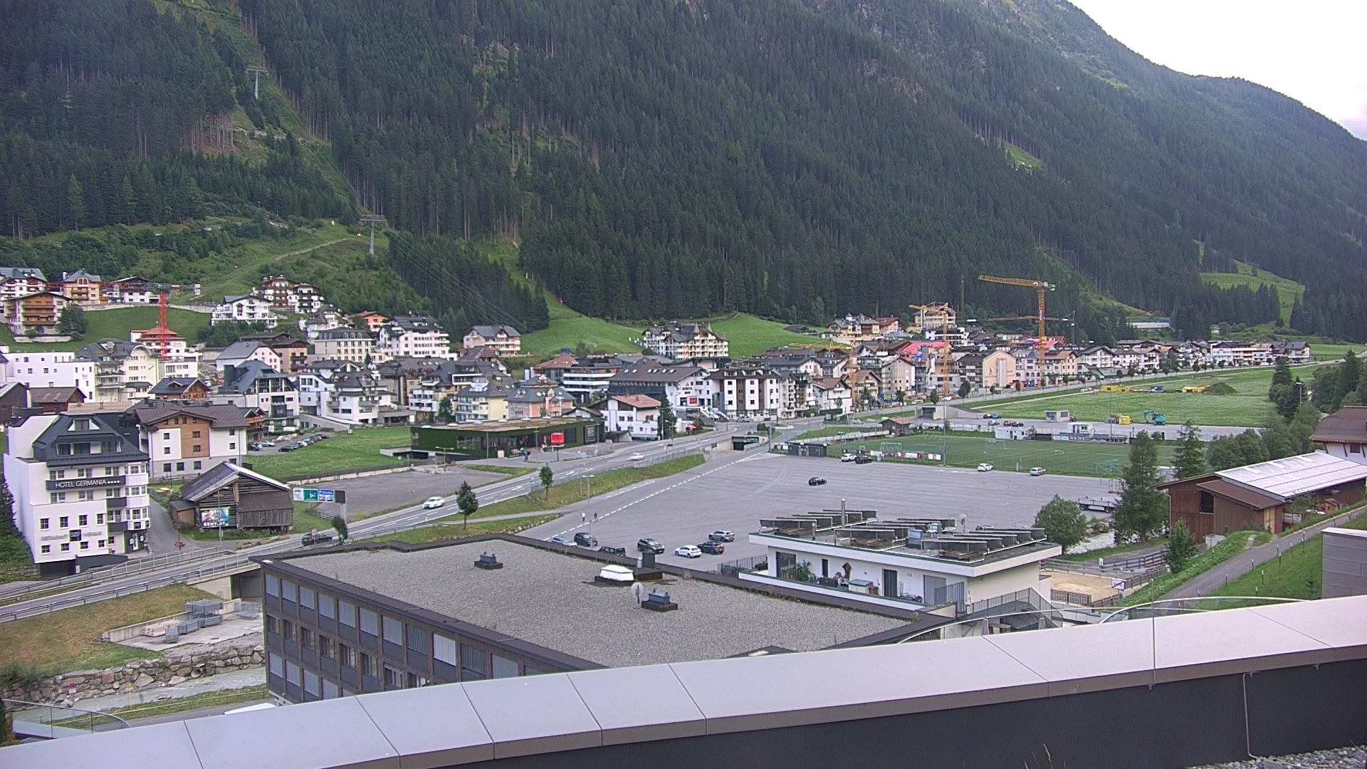 Archiv Foto Webcam Zentrum von Ischgl