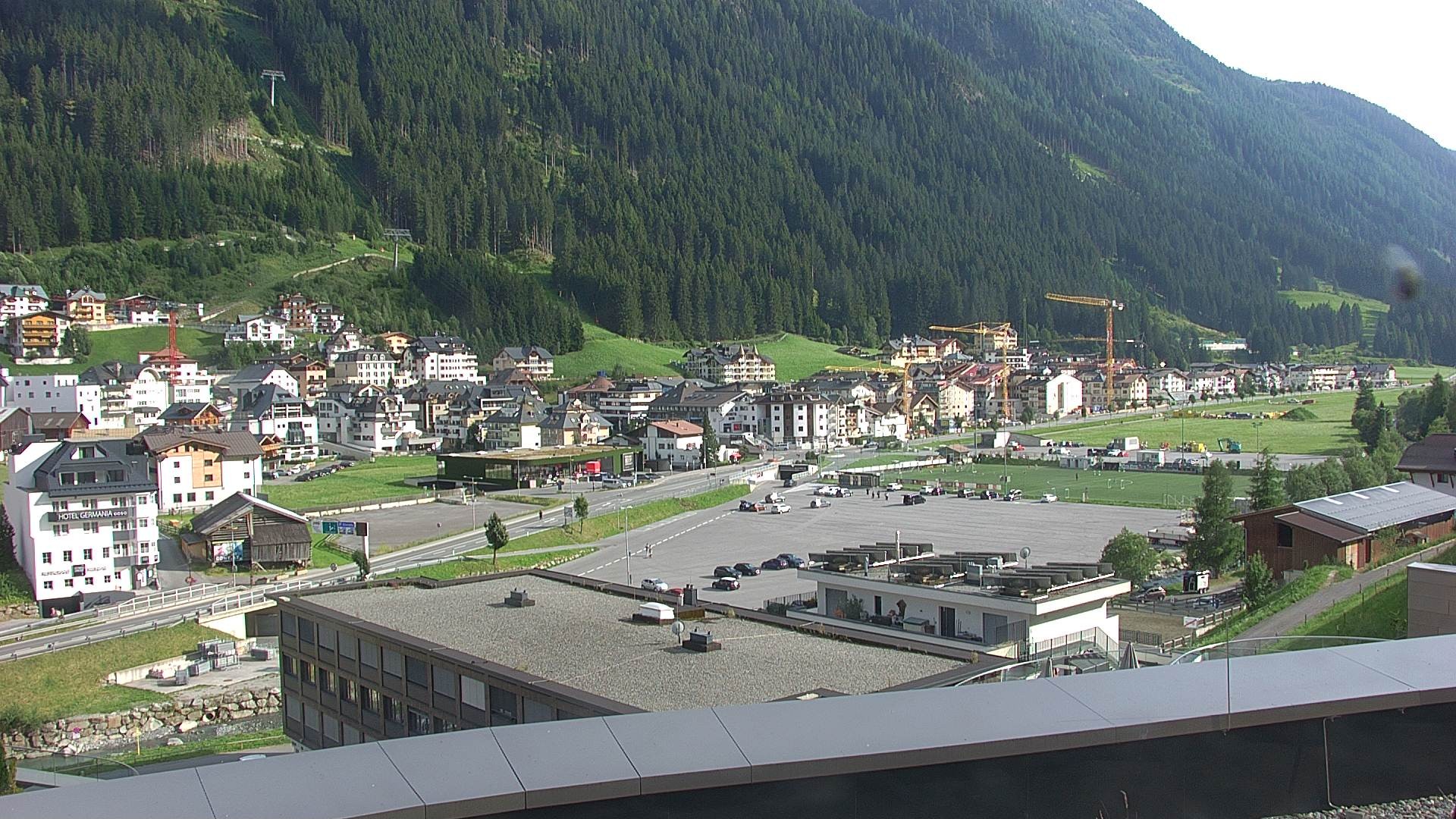 Archiv Foto Webcam Zentrum von Ischgl