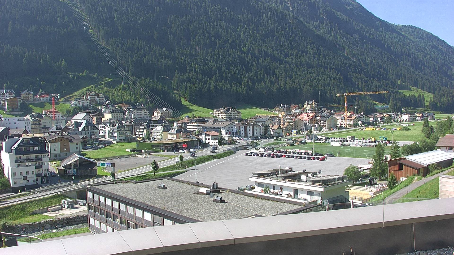 Archiv Foto Webcam Zentrum von Ischgl