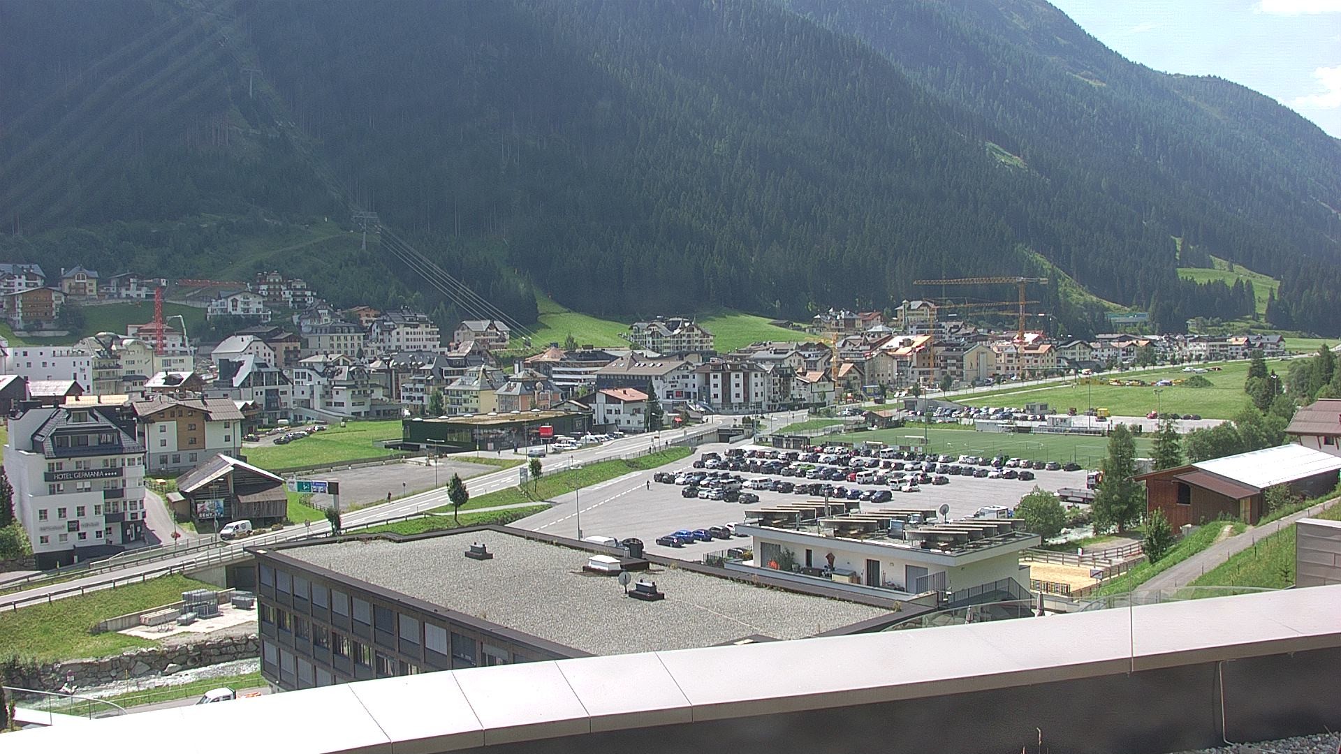Archiv Foto Webcam Zentrum von Ischgl