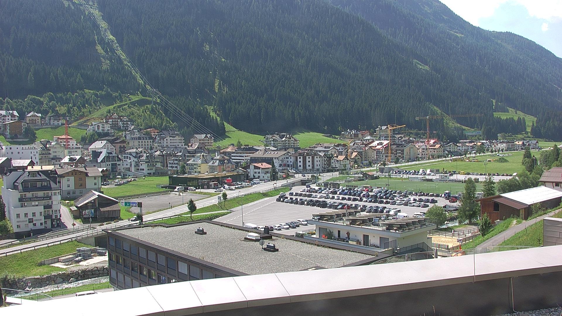 Archiv Foto Webcam Zentrum von Ischgl
