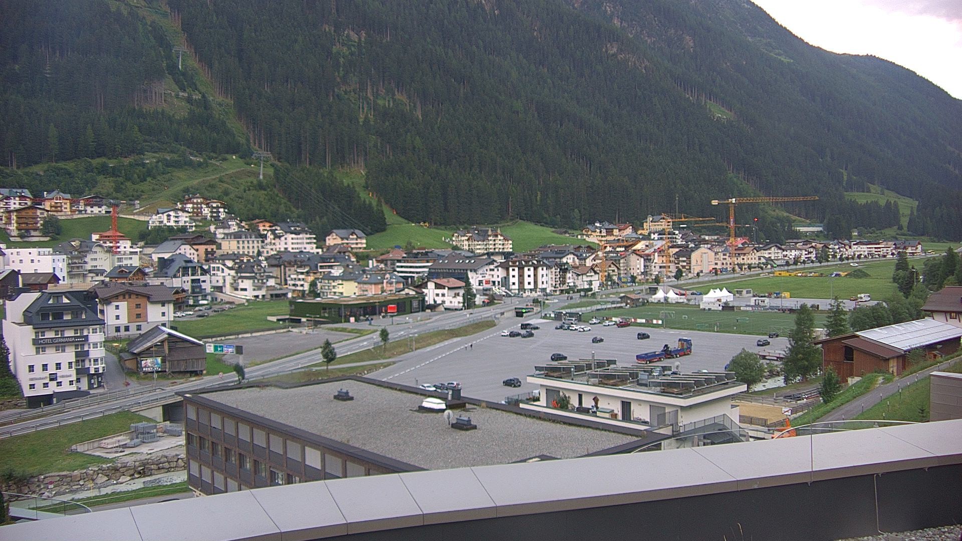 Archived image Webcam Center of Ischgl