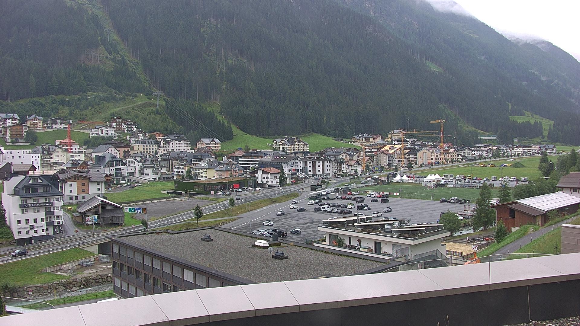 Archiv Foto Webcam Zentrum von Ischgl