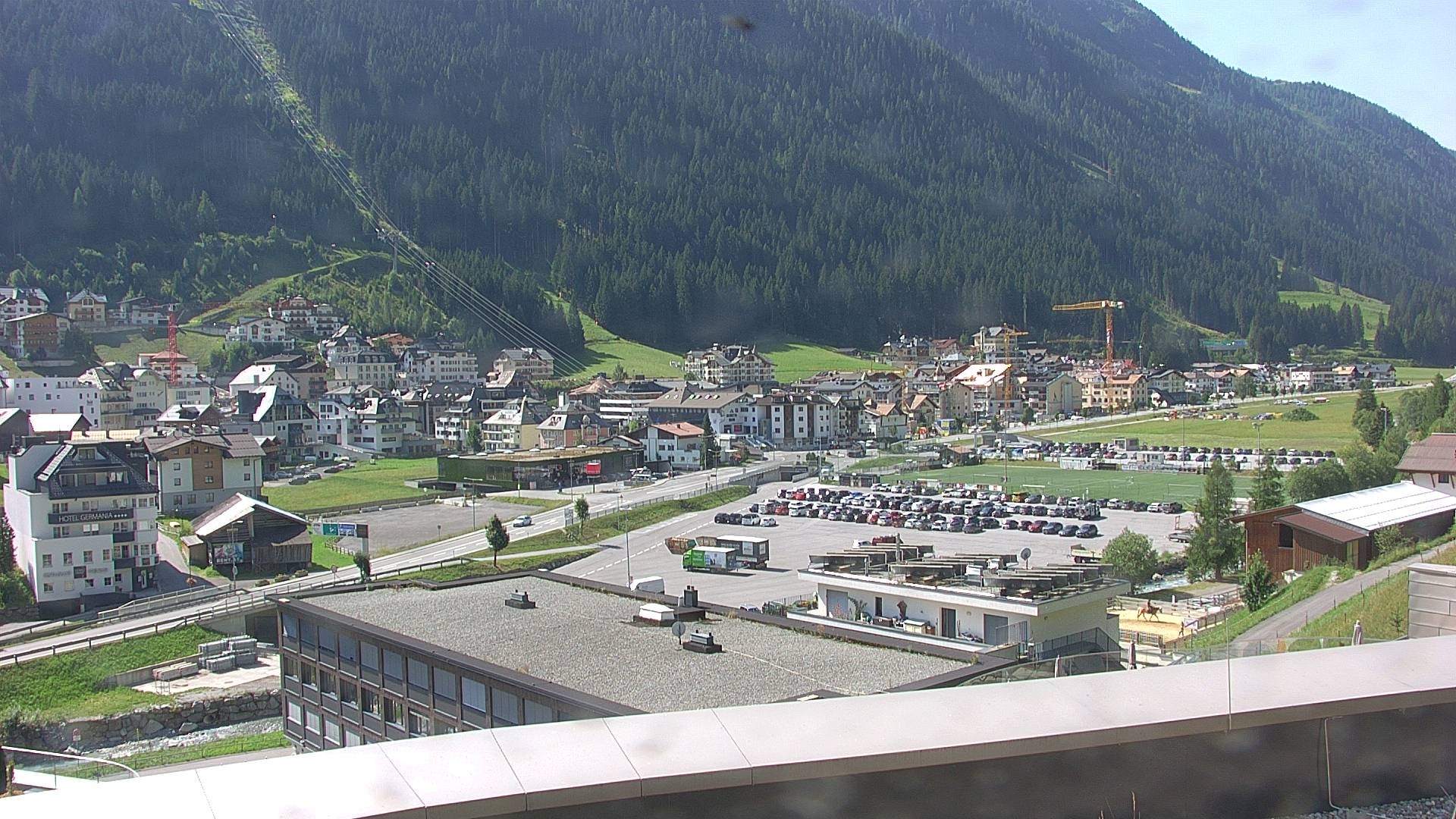 Archiv Foto Webcam Zentrum von Ischgl