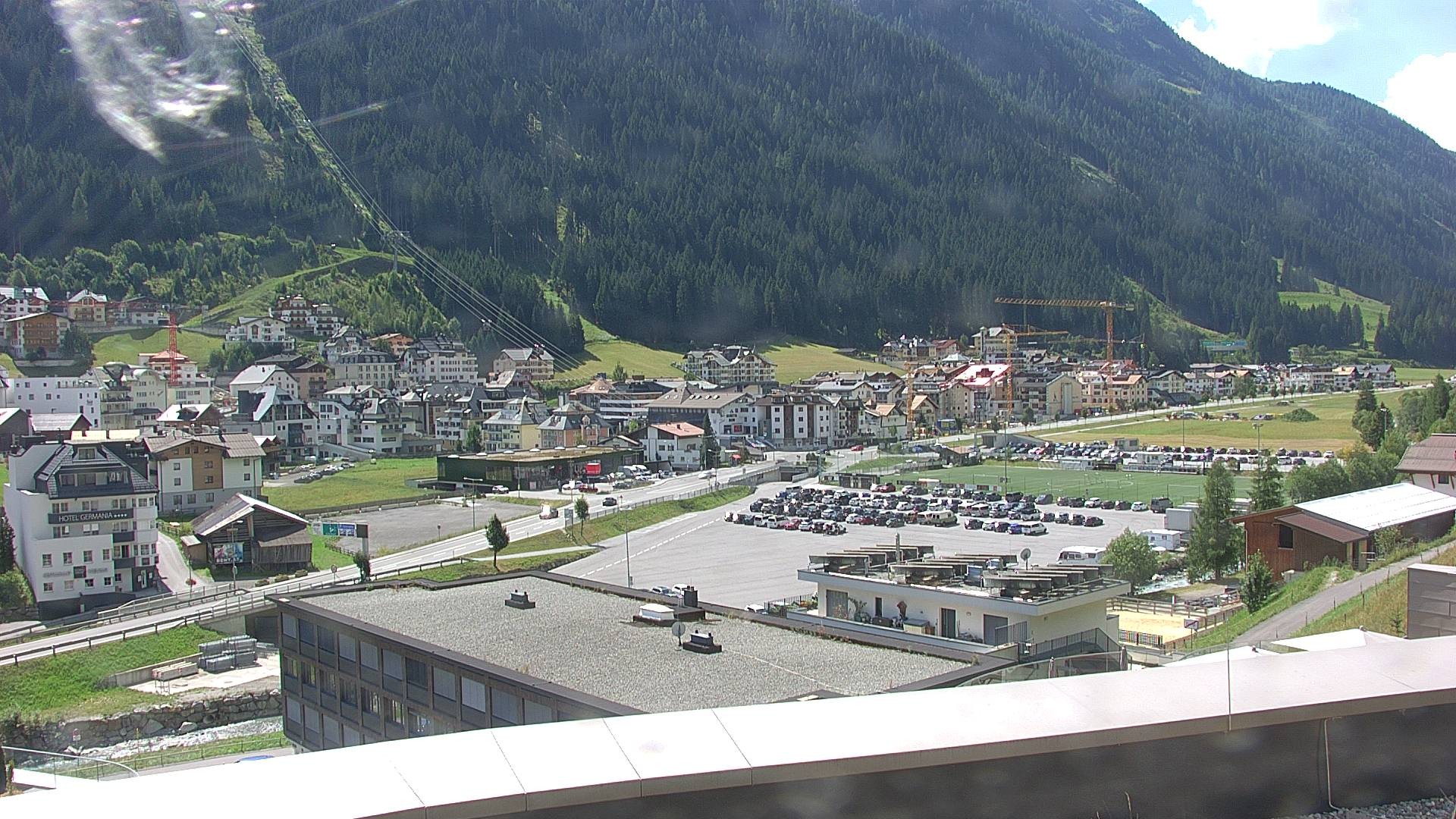 Archiv Foto Webcam Zentrum von Ischgl