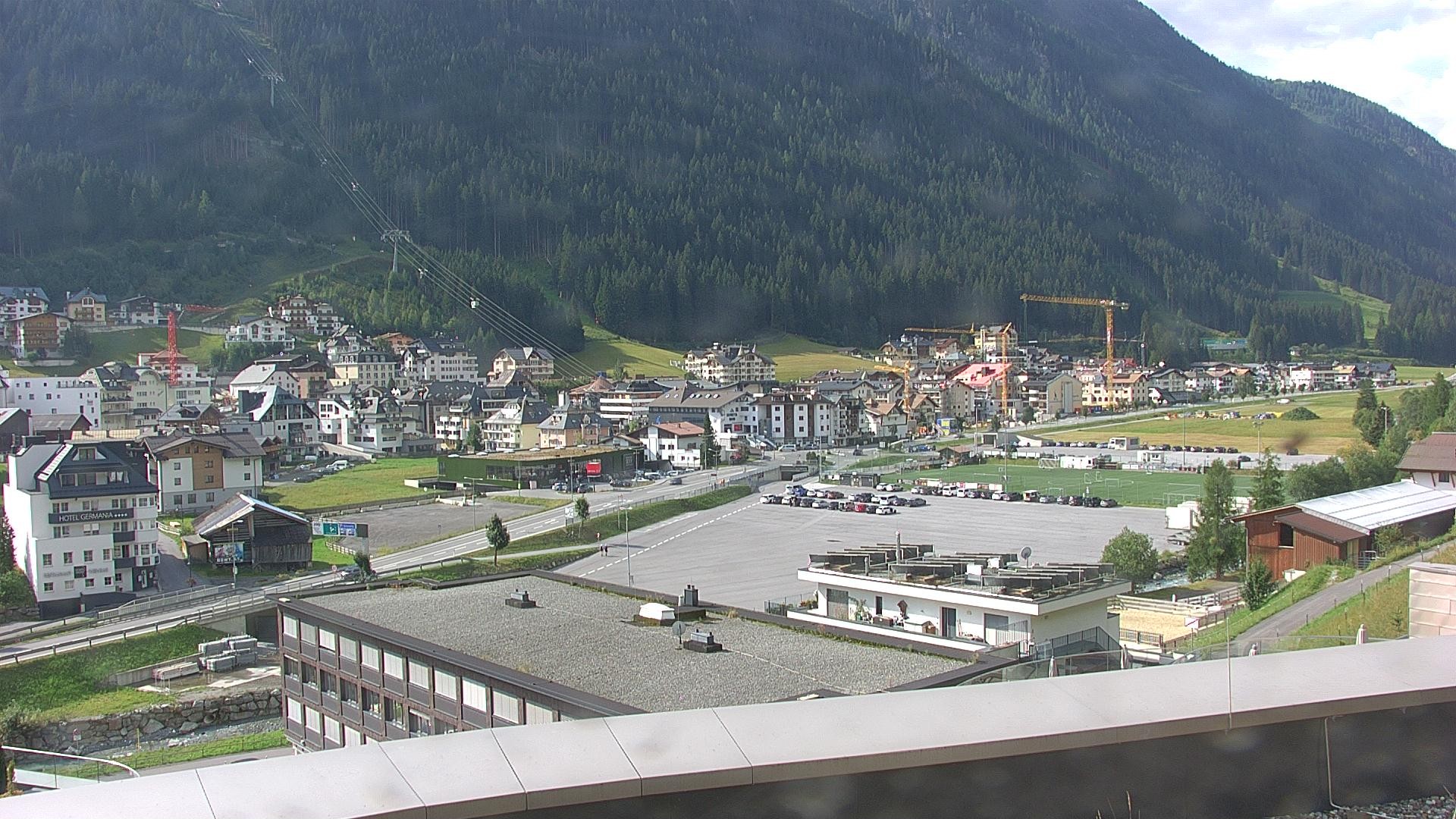 Archiv Foto Webcam Zentrum von Ischgl