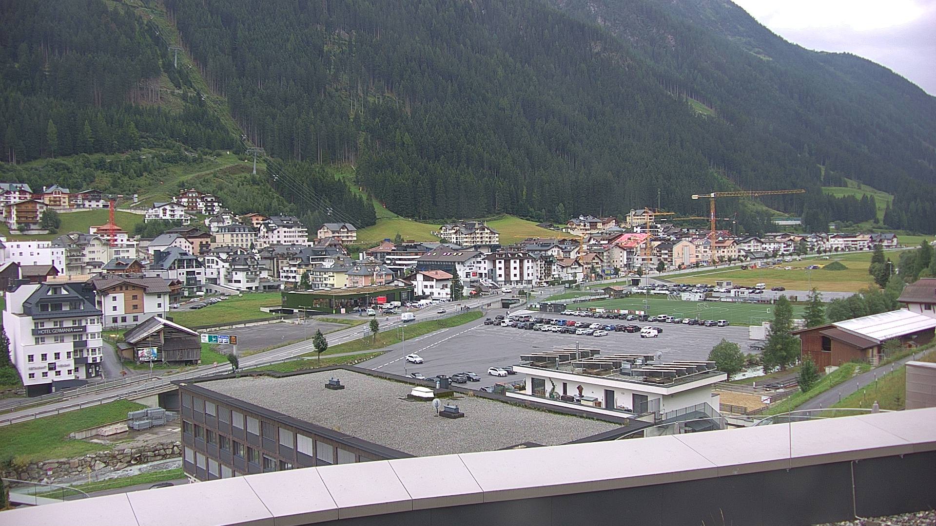 Archiv Foto Webcam Zentrum von Ischgl
