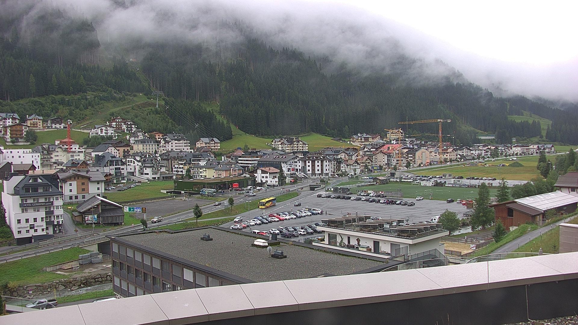 Archiv Foto Webcam Zentrum von Ischgl