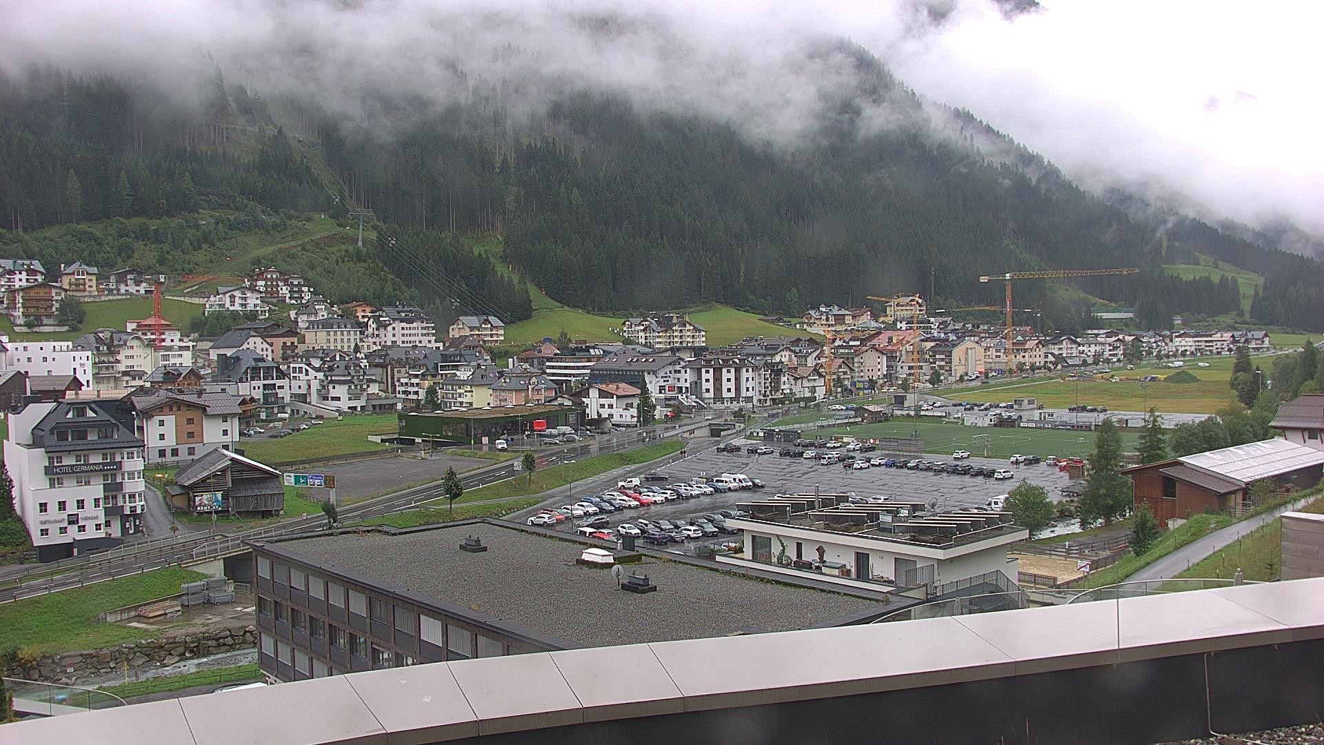 Archiv Foto Webcam Zentrum von Ischgl