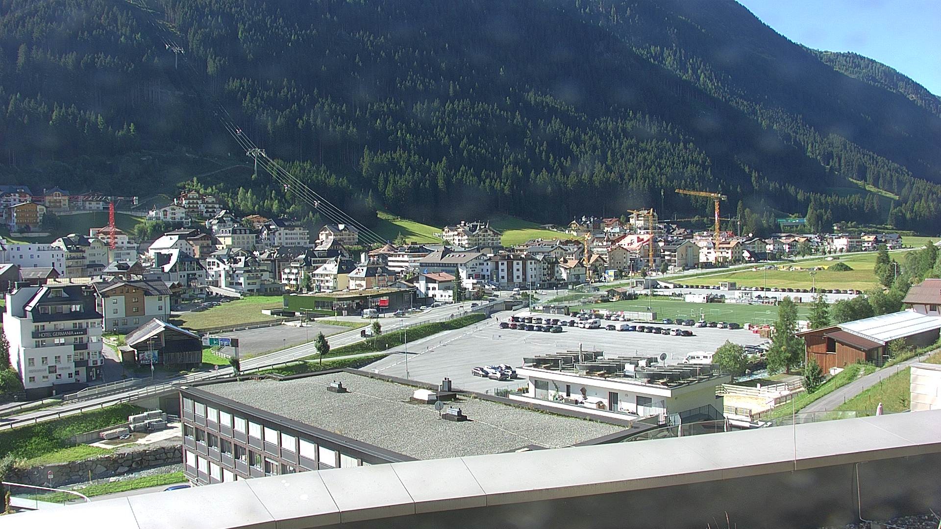 Archiv Foto Webcam Zentrum von Ischgl