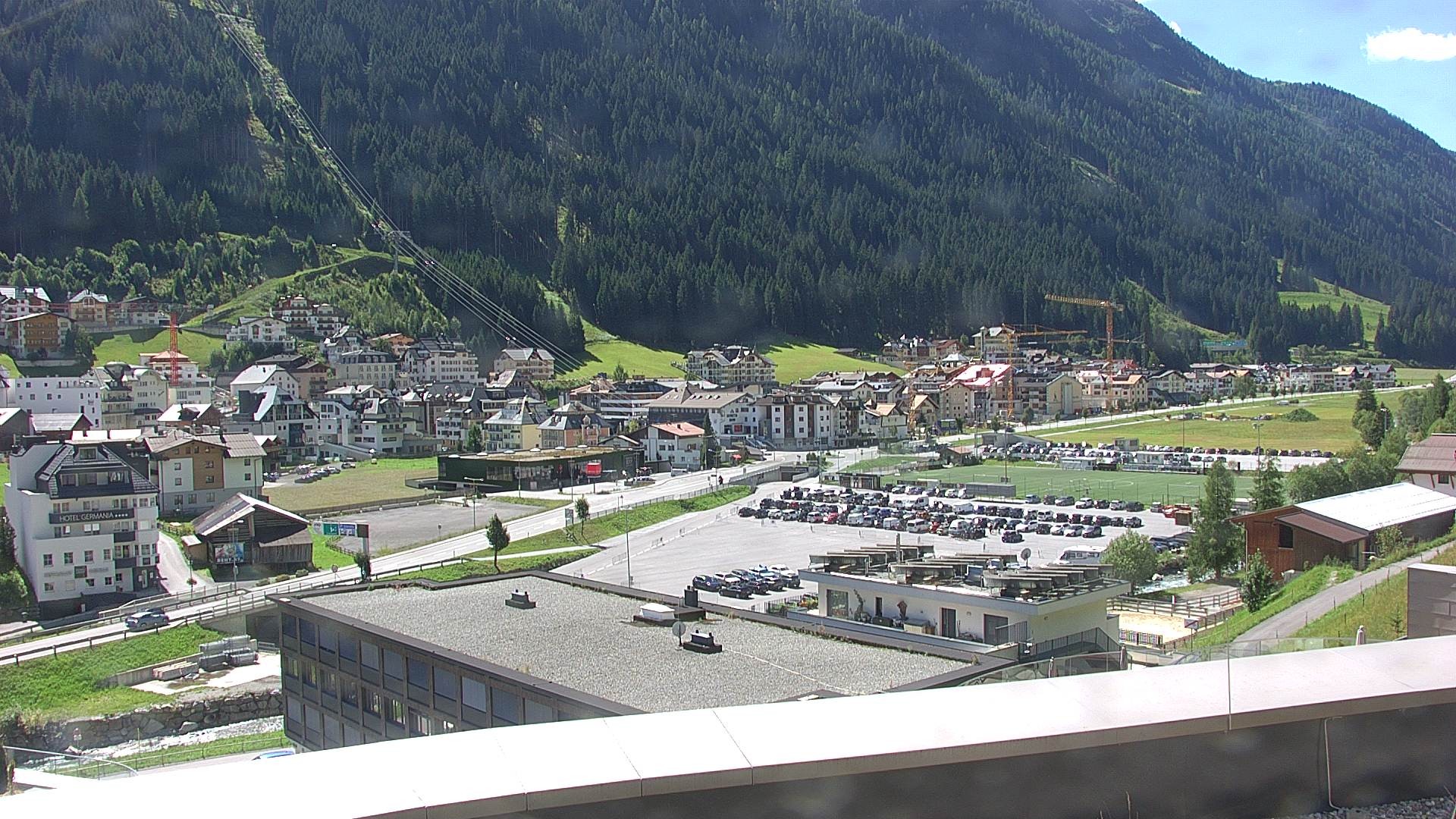 Archiv Foto Webcam Zentrum von Ischgl