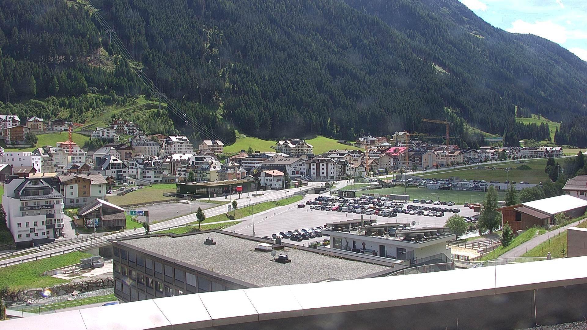 Archiv Foto Webcam Zentrum von Ischgl