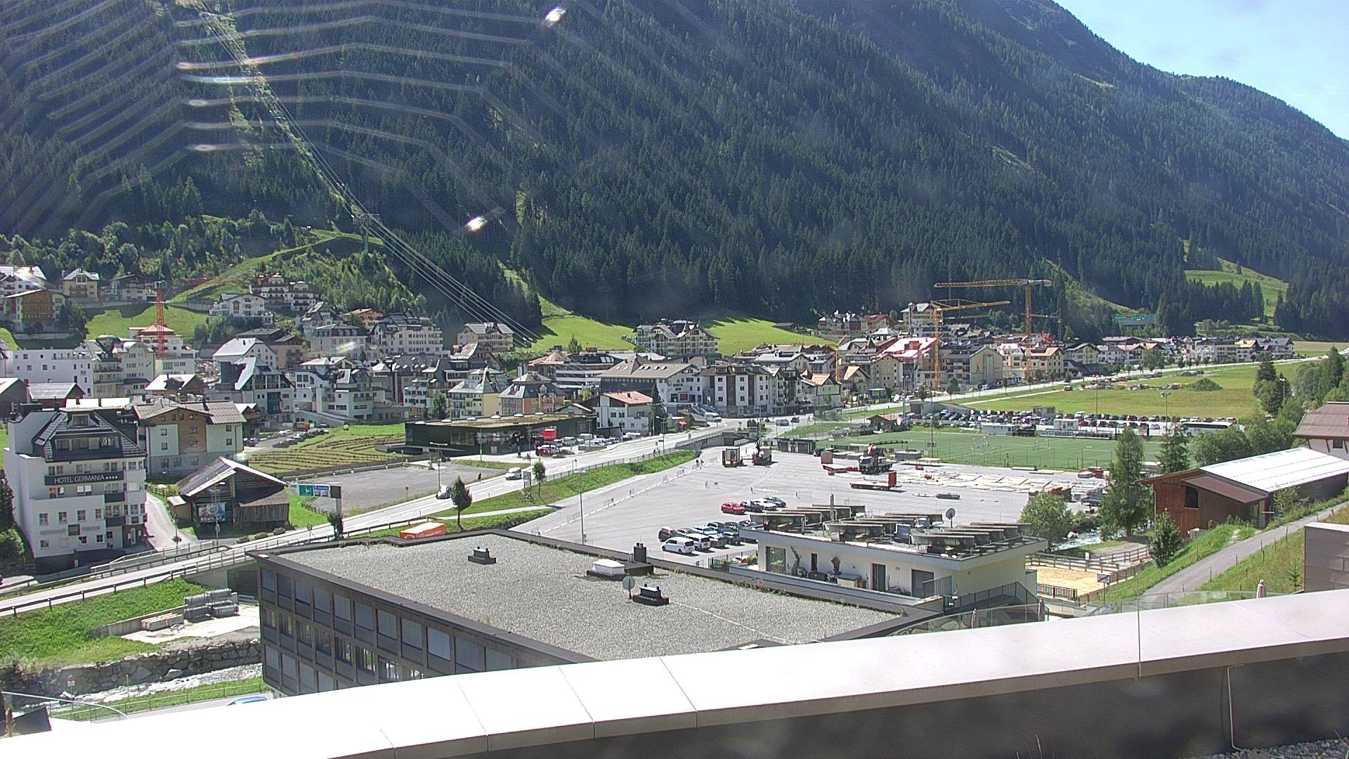 Archived image Webcam Center of Ischgl