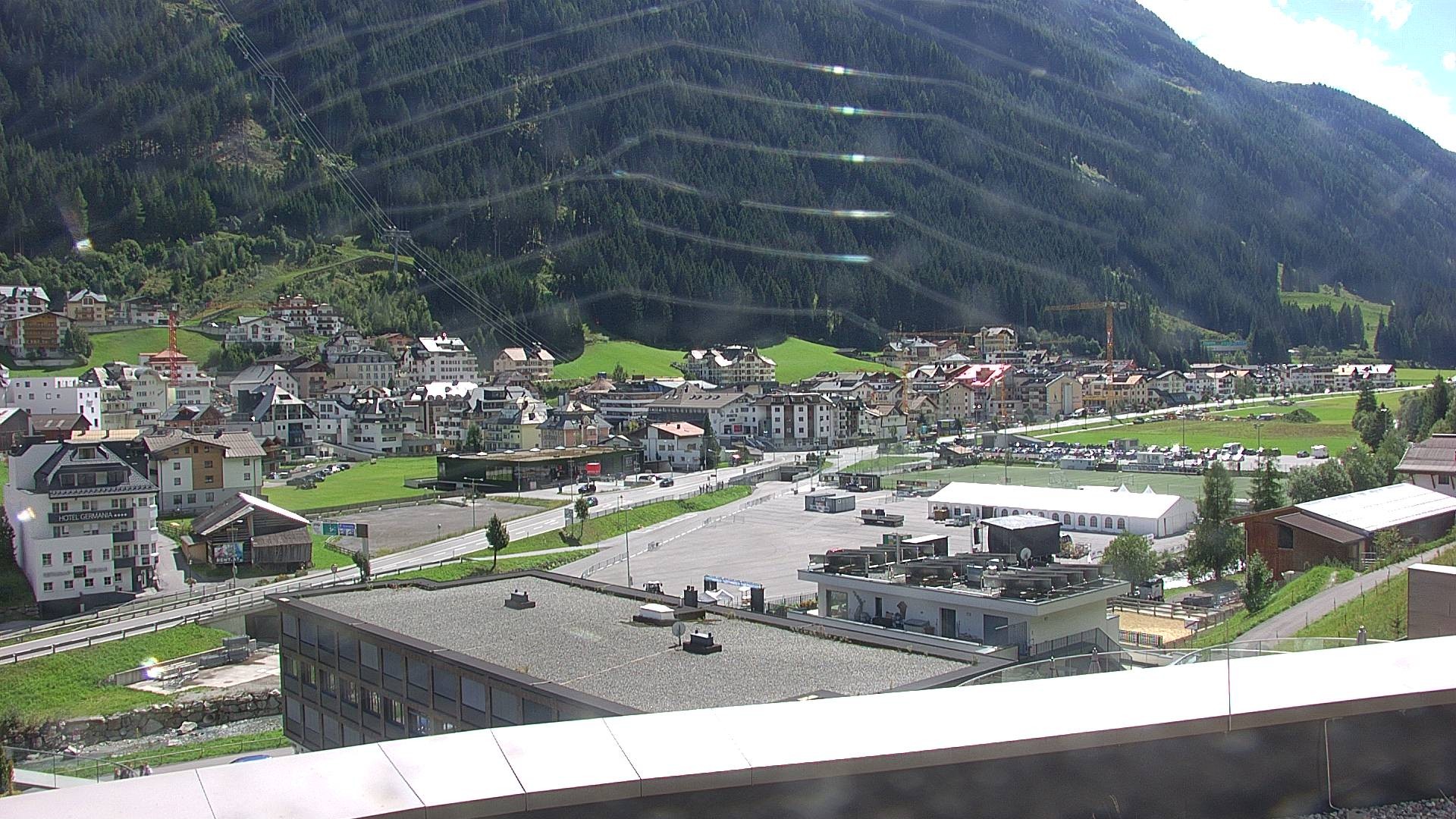 Archived image Webcam Center of Ischgl