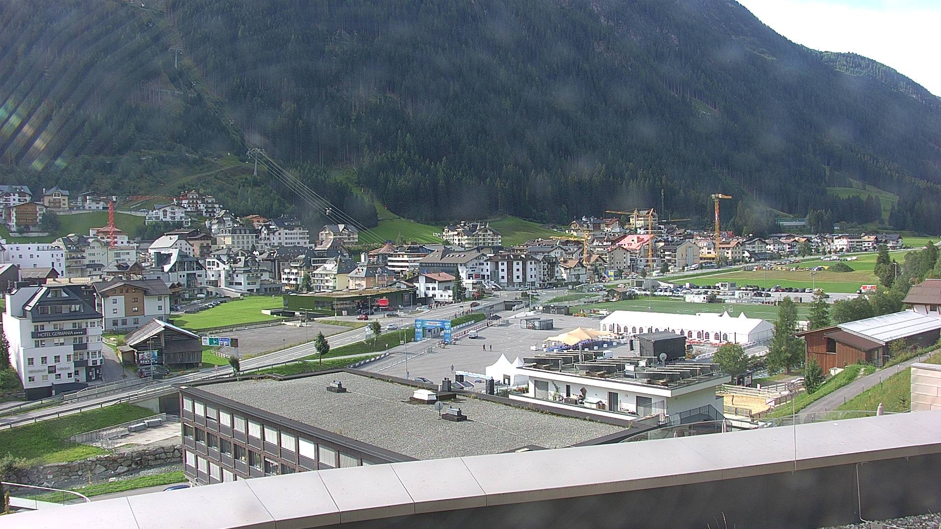 Archiv Foto Webcam Zentrum von Ischgl