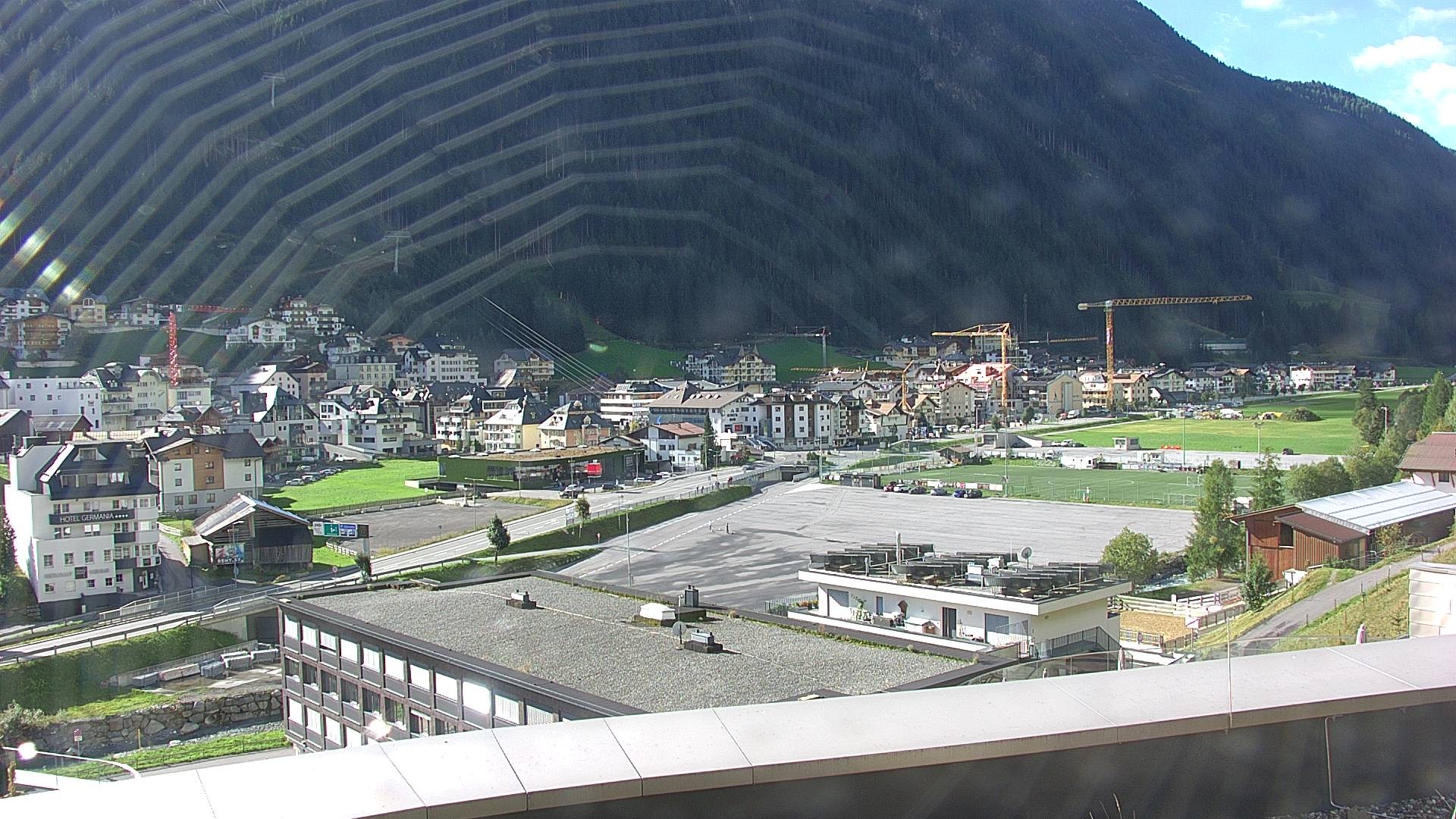 Archiv Foto Webcam Zentrum von Ischgl