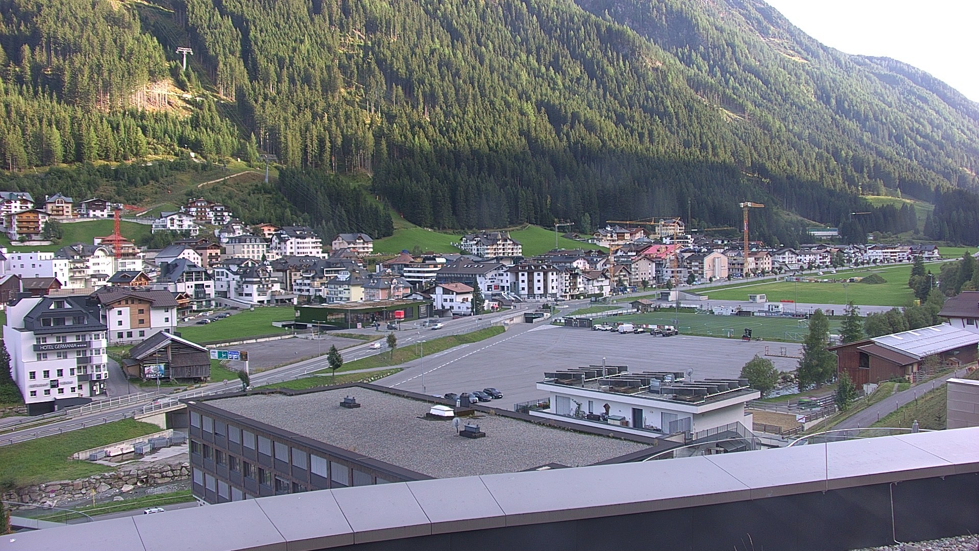 Archiv Foto Webcam Zentrum von Ischgl