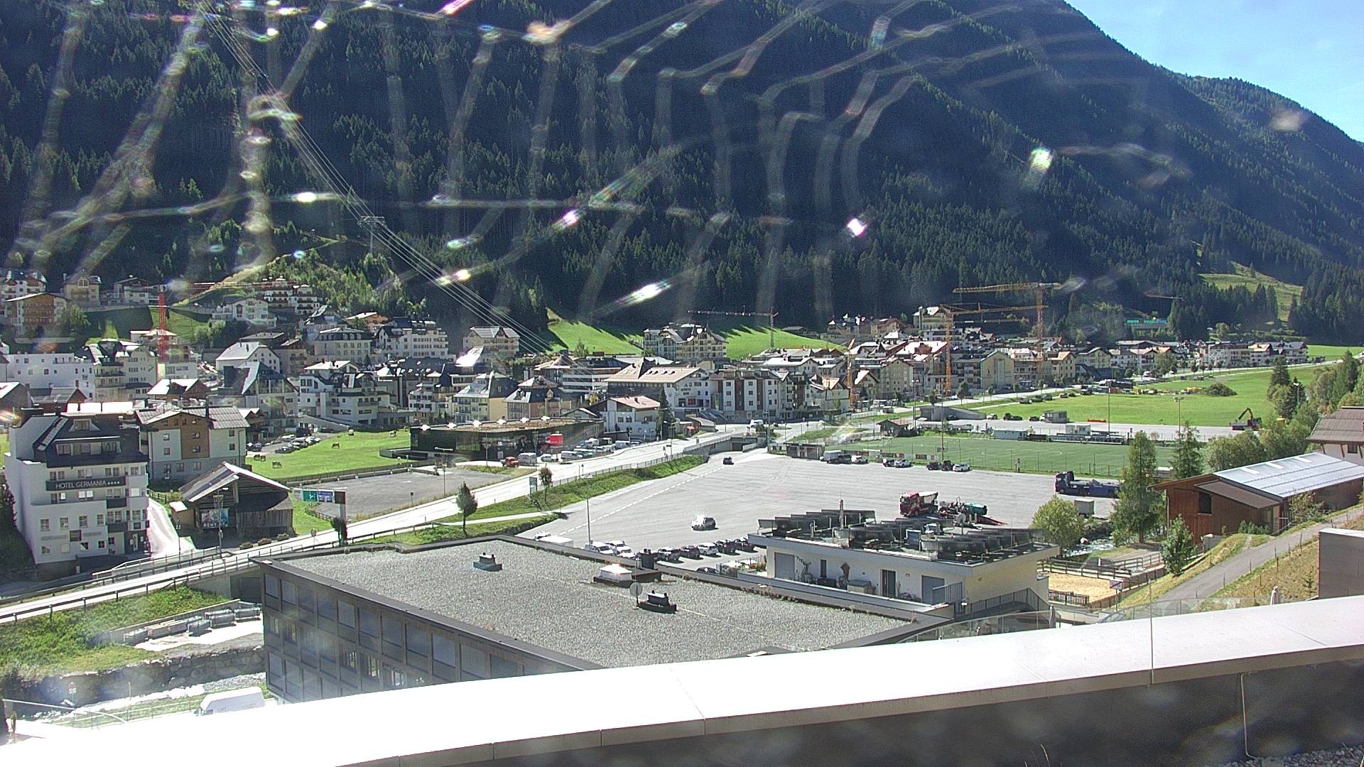 Archiv Foto Webcam Zentrum von Ischgl