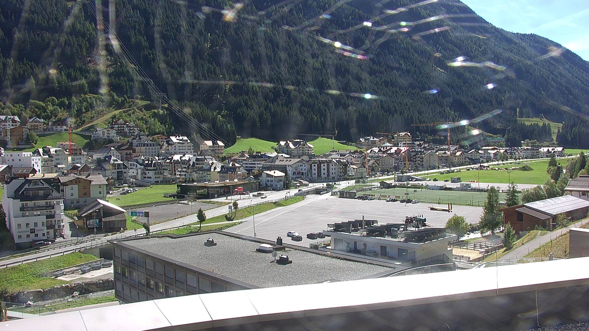 Archiv Foto Webcam Zentrum von Ischgl