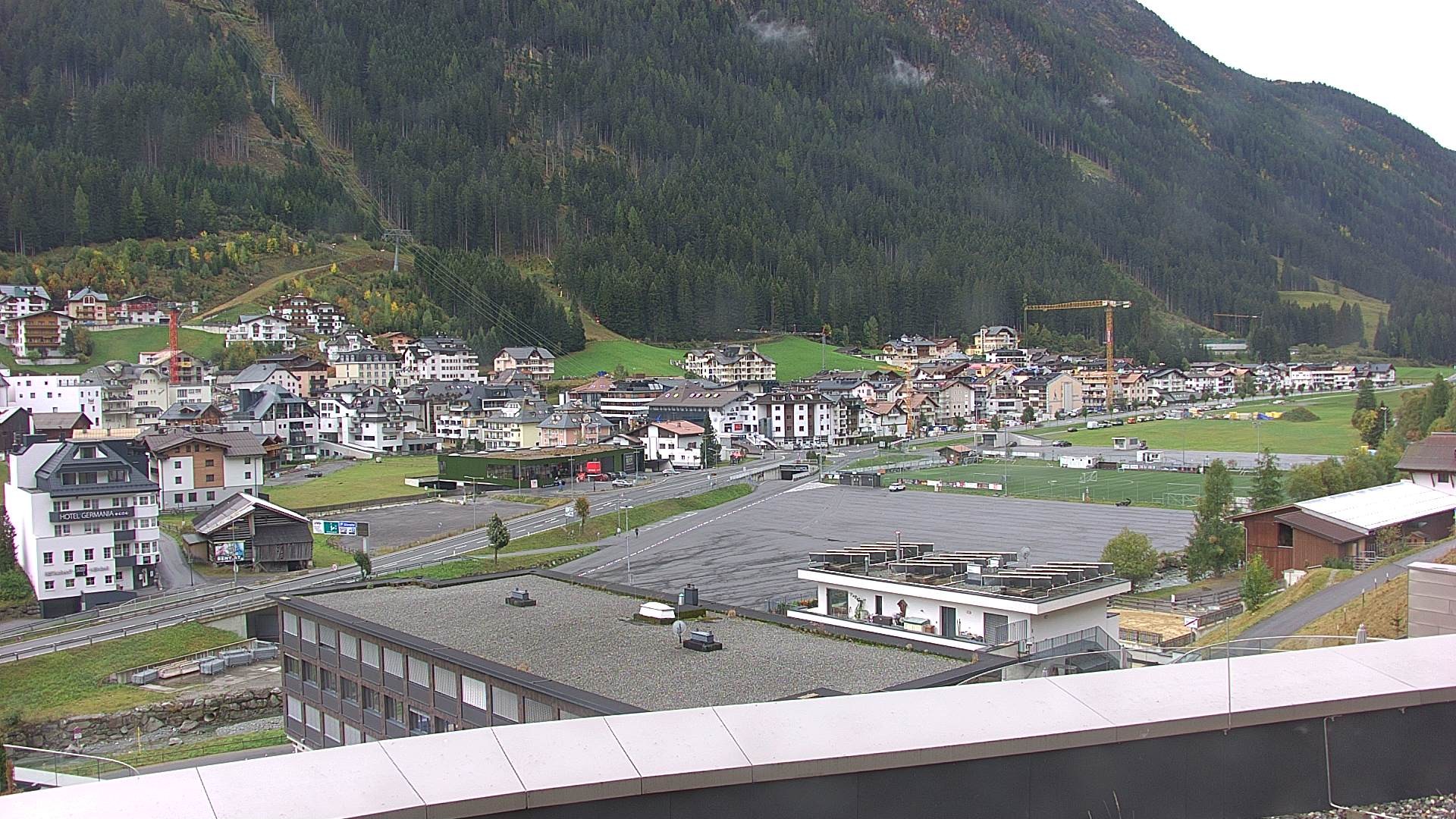 Archiv Foto Webcam Zentrum von Ischgl
