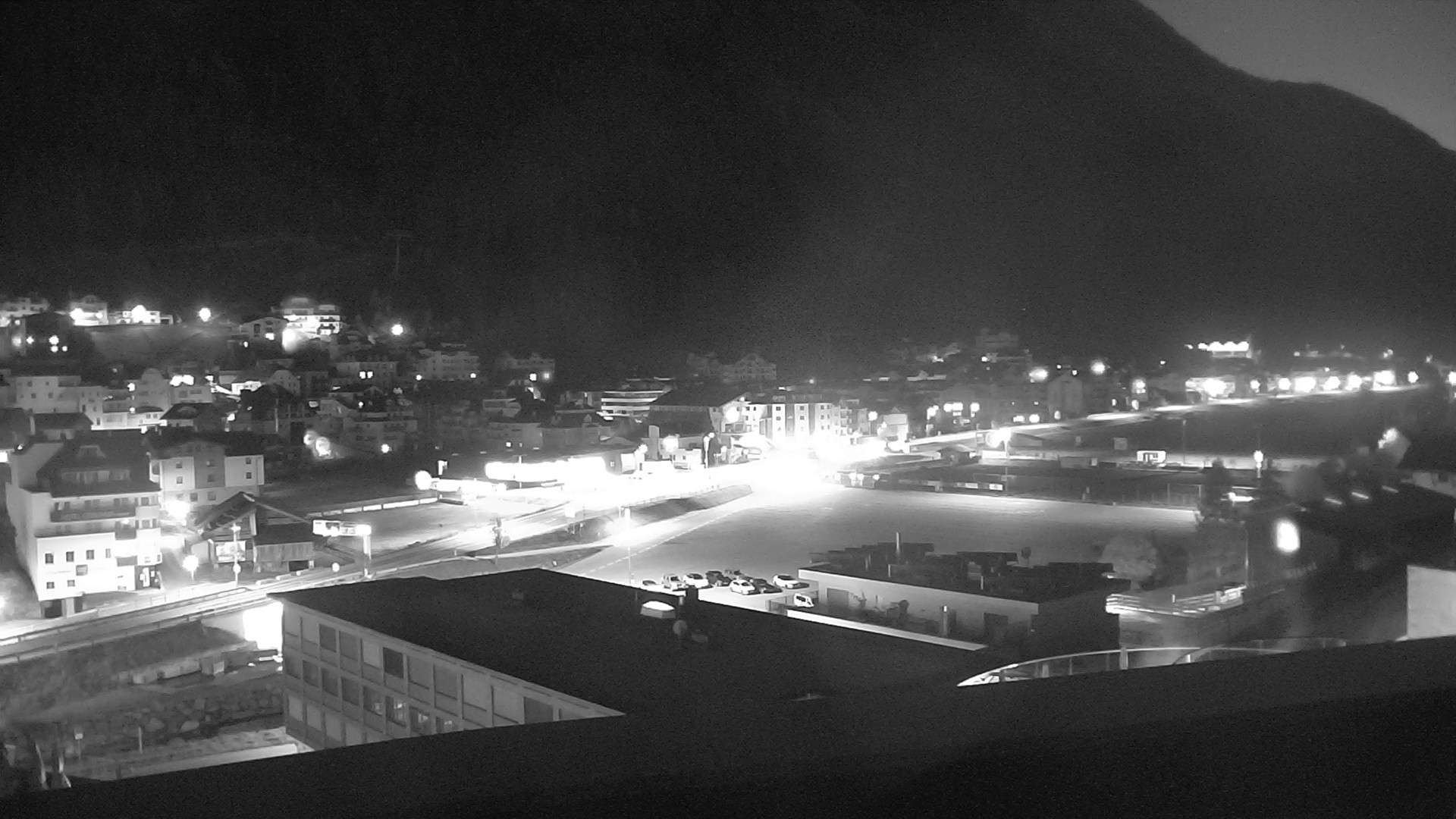 Archived image Webcam Center of Ischgl