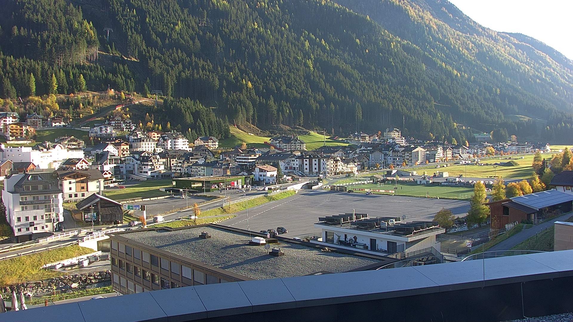 Archiv Foto Webcam Zentrum von Ischgl