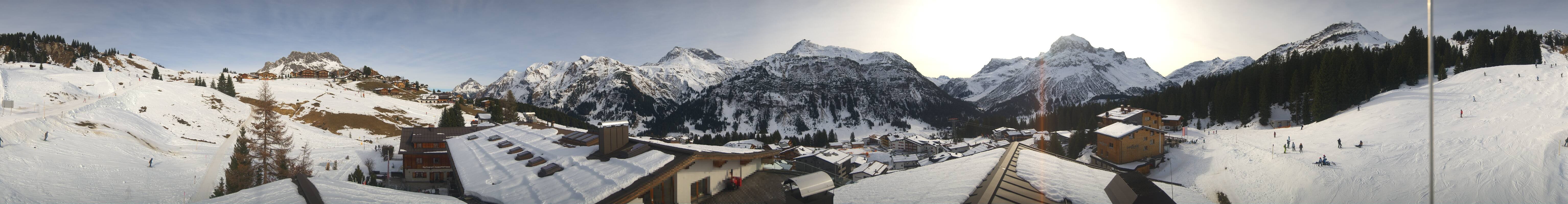 Archiv Foto Webcam Panorama Oberlech - Hotel Goldener Berg