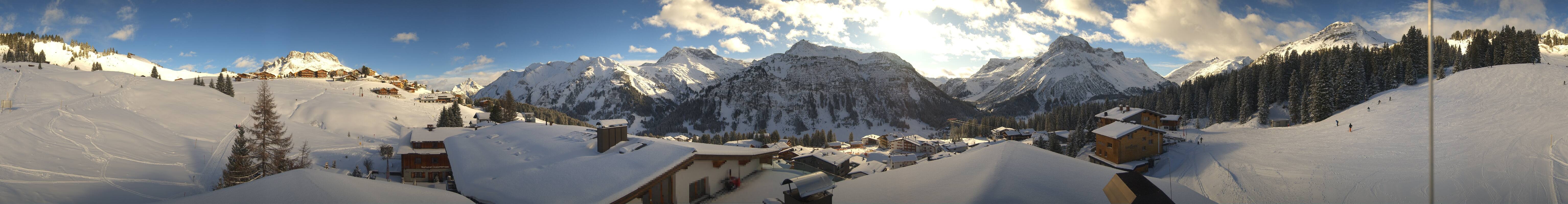 Archiv Foto Webcam Panorama Oberlech - Hotel Goldener Berg