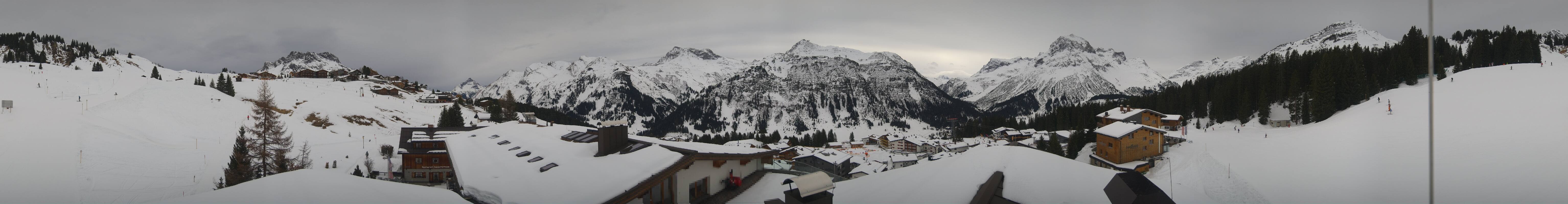 Archiv Foto Webcam Panorama Oberlech - Hotel Goldener Berg