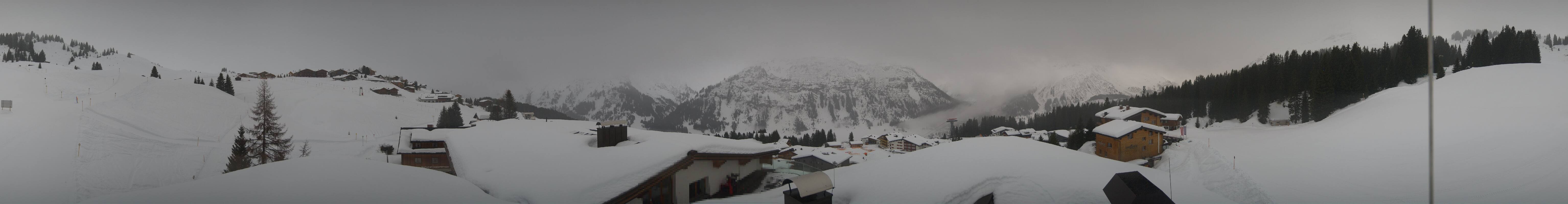 Archiv Foto Webcam Panorama Oberlech - Hotel Goldener Berg