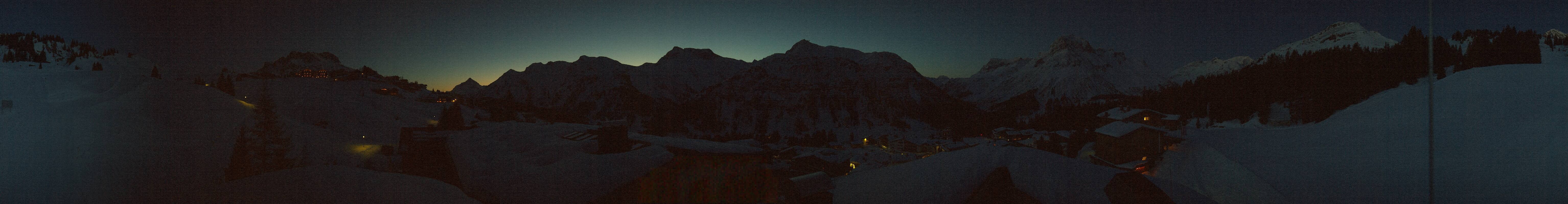 Archiv Foto Webcam Panorama Oberlech - Hotel Goldener Berg