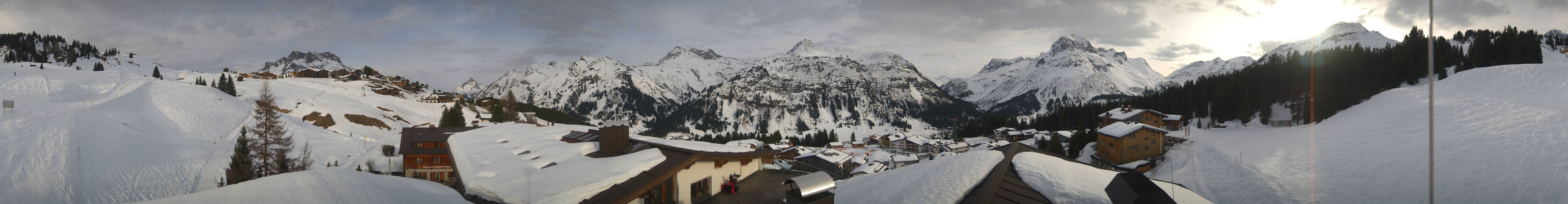 Archiv Foto Webcam Panorama Oberlech - Hotel Goldener Berg