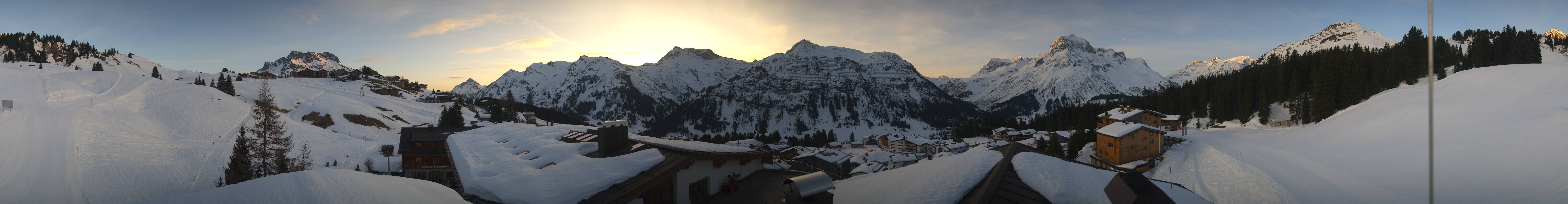 Archiv Foto Webcam Panorama Oberlech - Hotel Goldener Berg