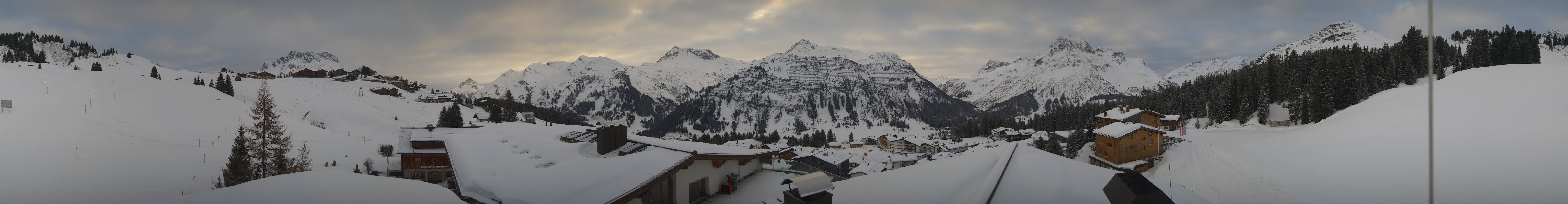 Archiv Foto Webcam Panorama Oberlech - Hotel Goldener Berg