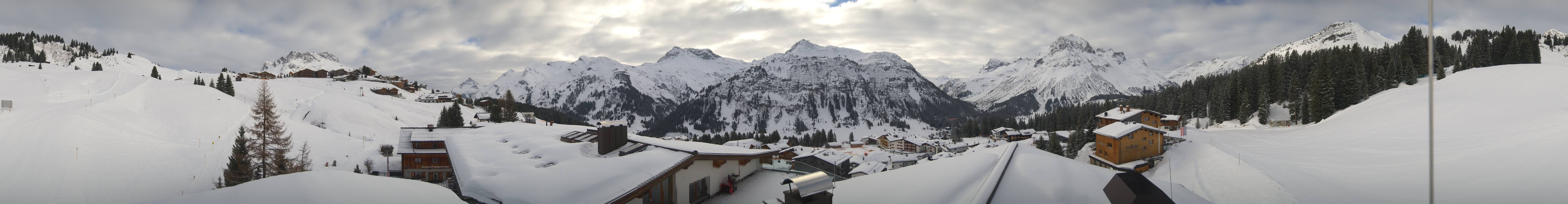 Archiv Foto Webcam Panorama Oberlech - Hotel Goldener Berg